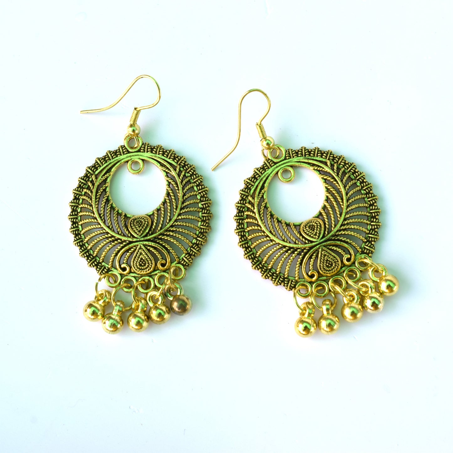 Golden Oxidised Palki Pendant Multicolored Fabric Necklace Set