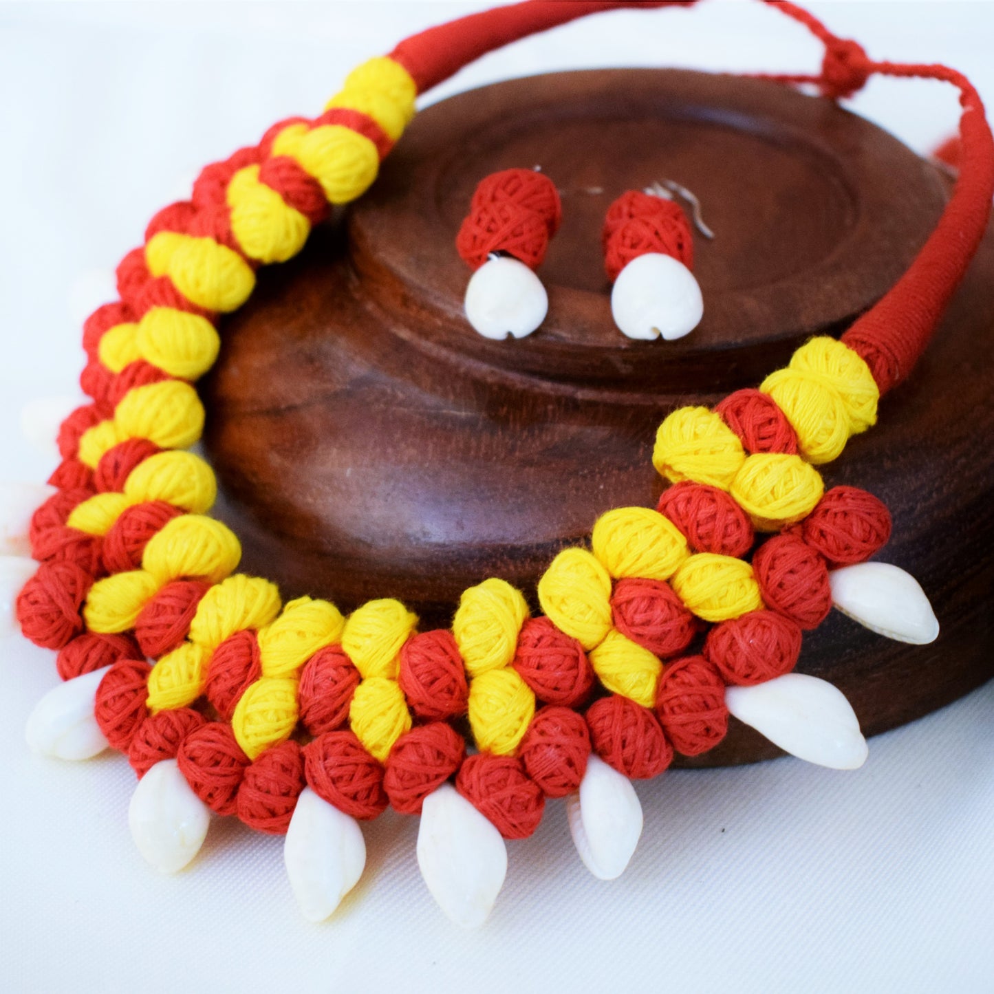 Layered Fabric Bead Choker Necklace with Sea Shell Danglers