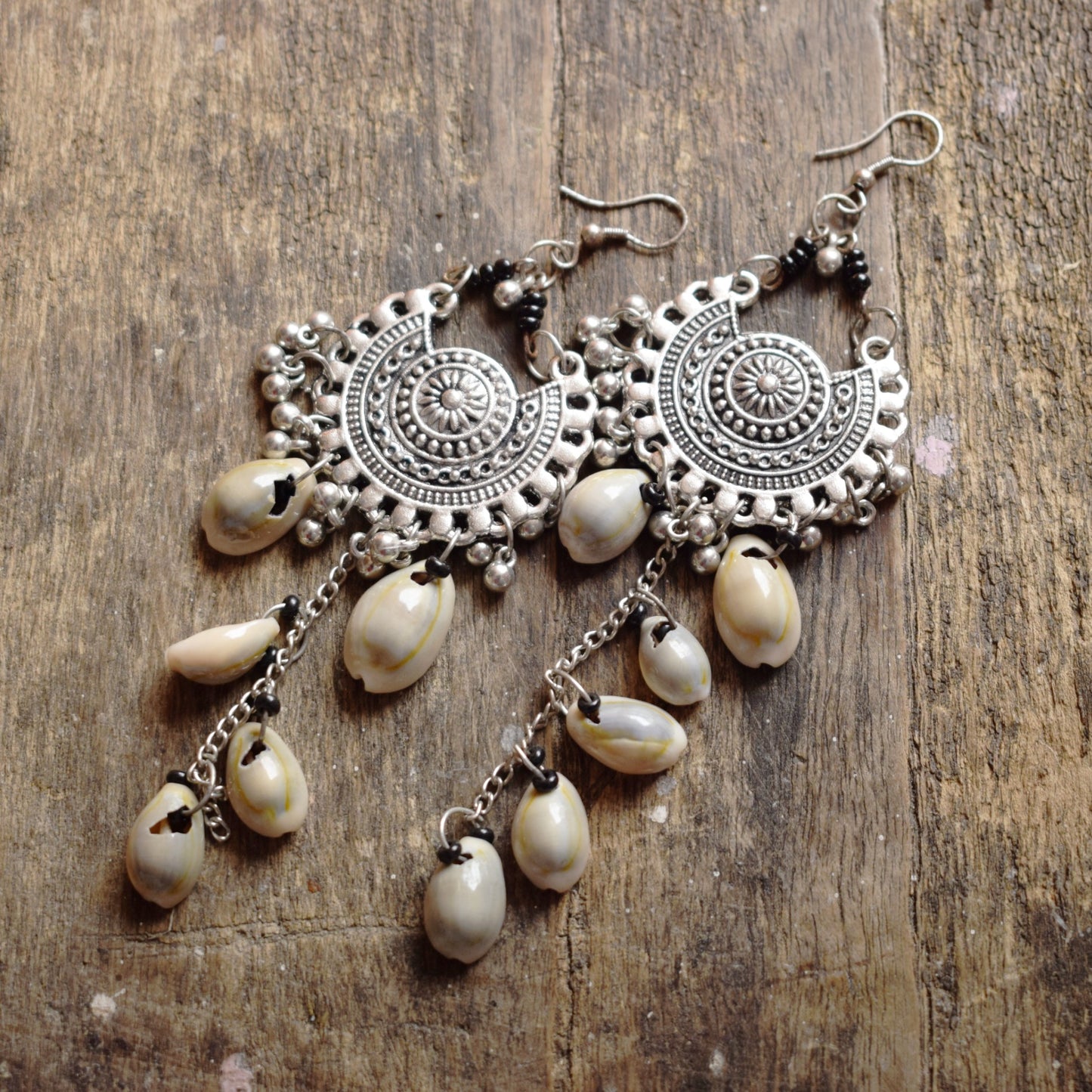 Seashell Chandbali Chandelier Earrings - GlitterGleam