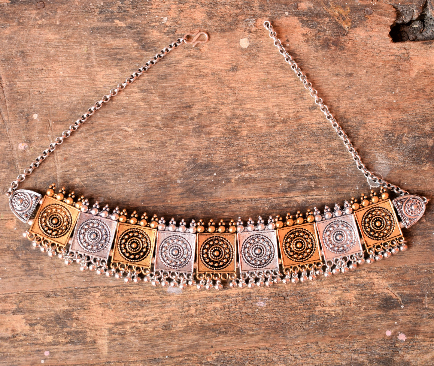 Dual Tone Royal Choker Necklace