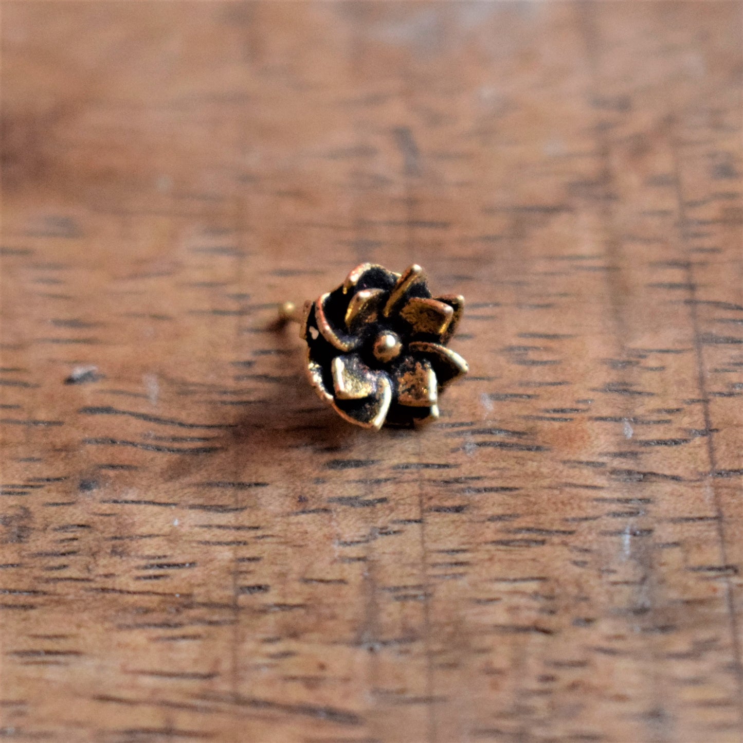 Golden Oxidized Flower Bloom Nose Pin