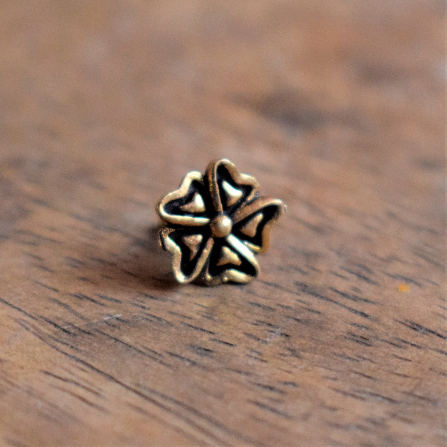 Golden Oxidized Poppy Nose Pin