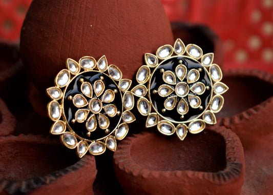 Kundan Circular Floral Meenakari Stud - GlitterGleam