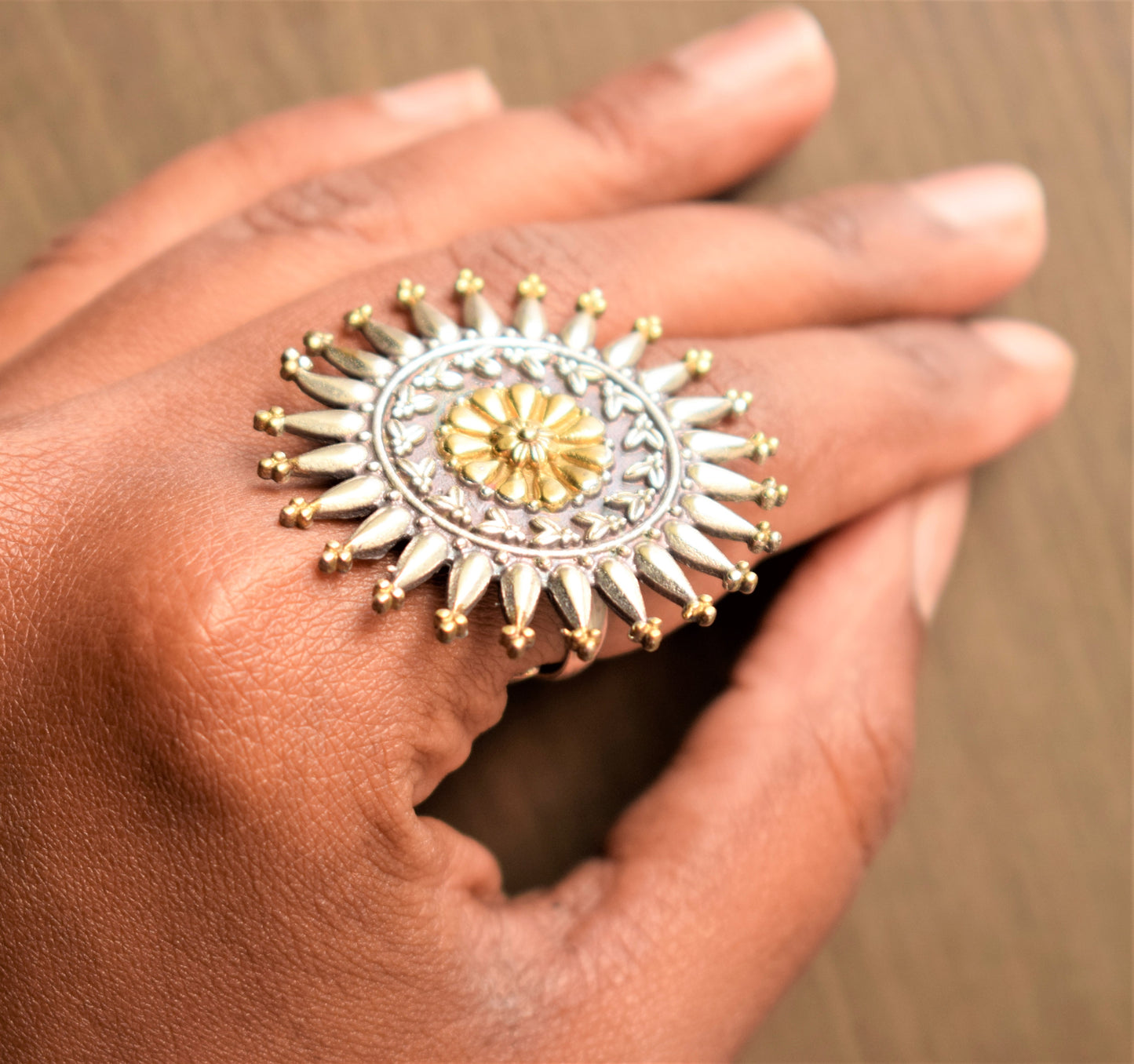 Dual Tone Floral Tulip German Silver Finger Ring - GlitterGleam