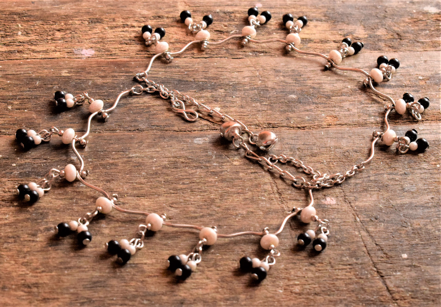 Twisted Pearl Anklets - GlitterGleam