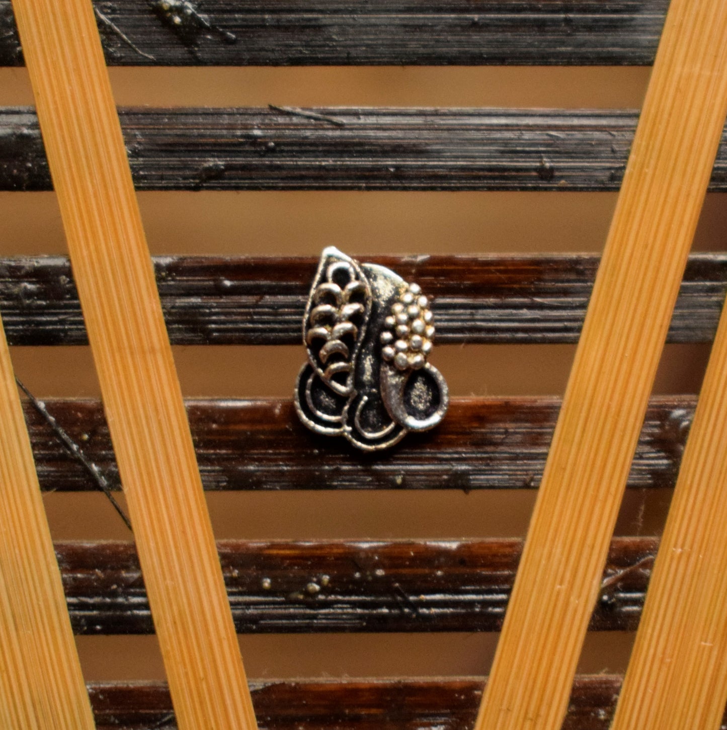 German Silver Shankh Nose Pin