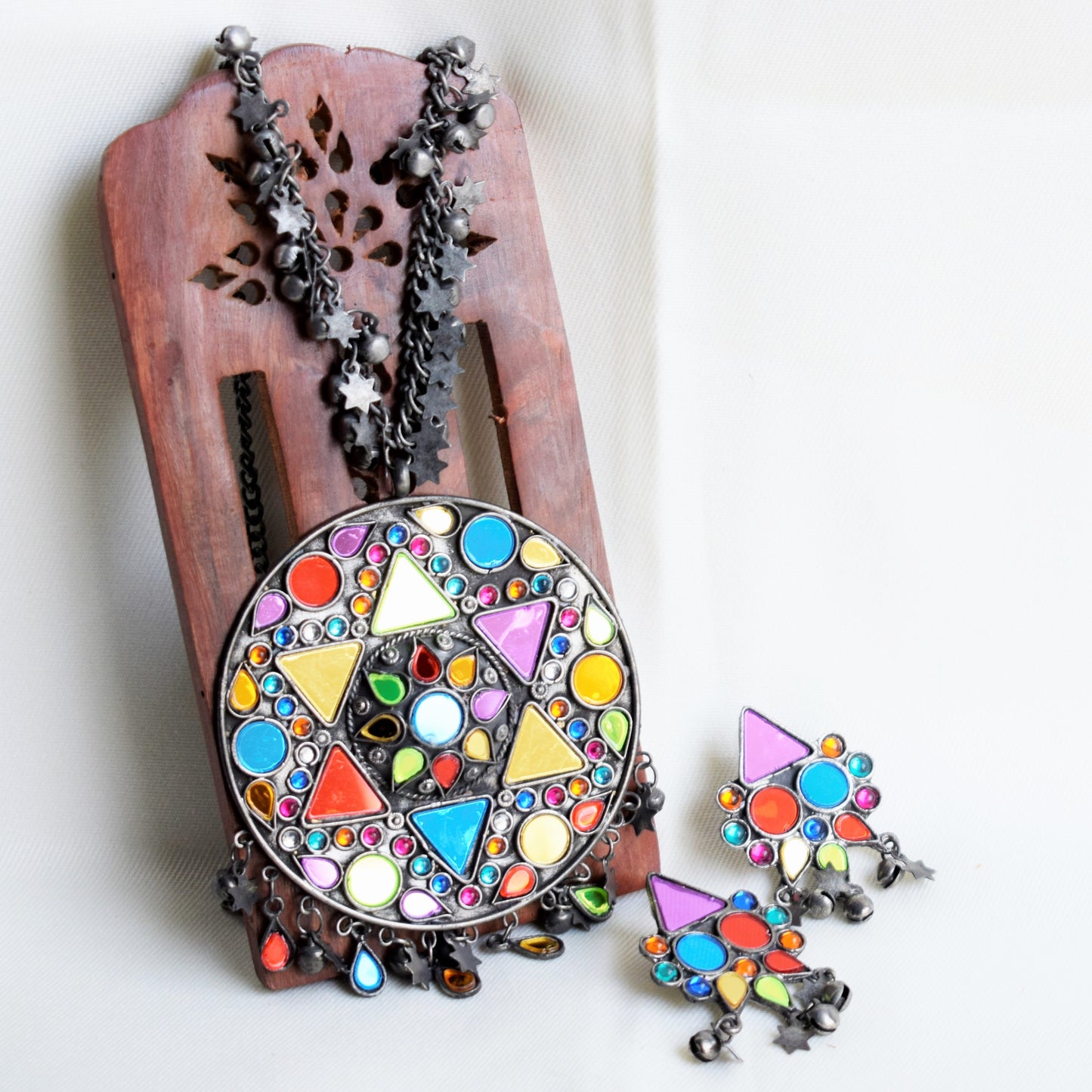 Vyom Afghani Star Pendant Necklace with Earrings