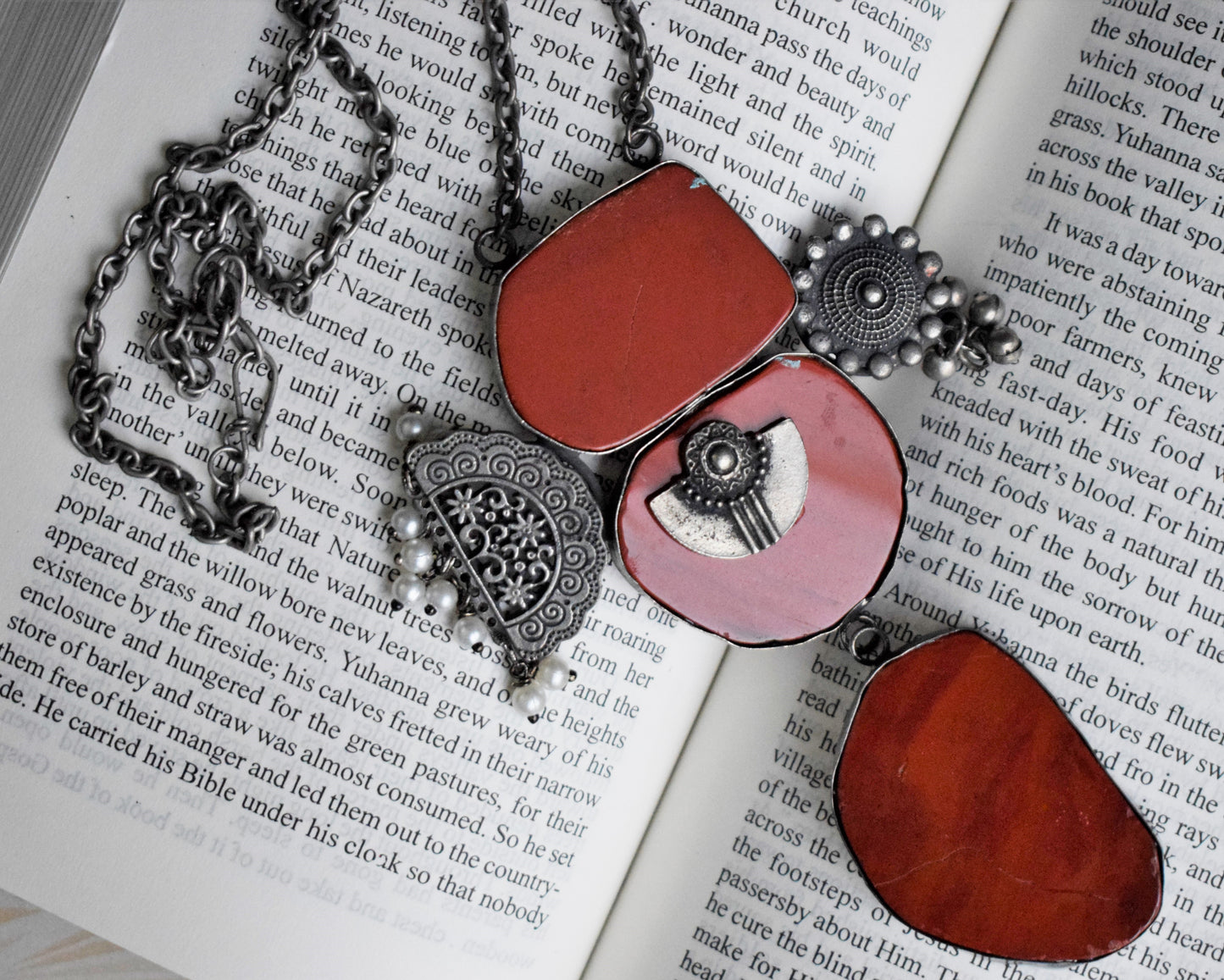Bohomania Stone Silver Antique Pendant Necklace