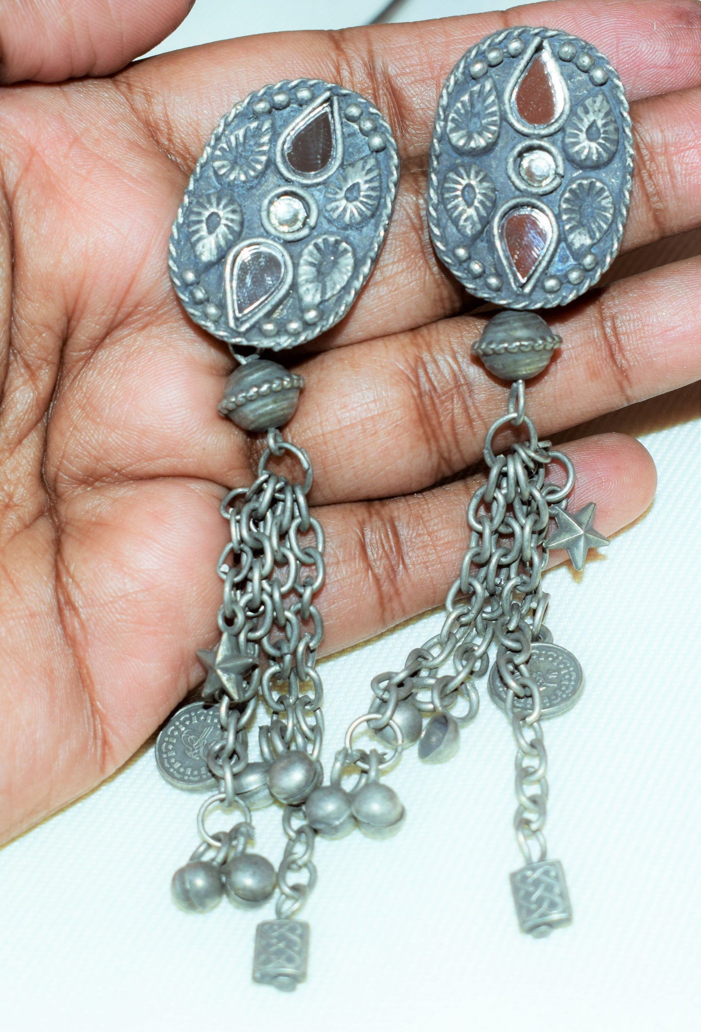 Mirror Embellished Charm Hasli Choker Necklace with Earrings
