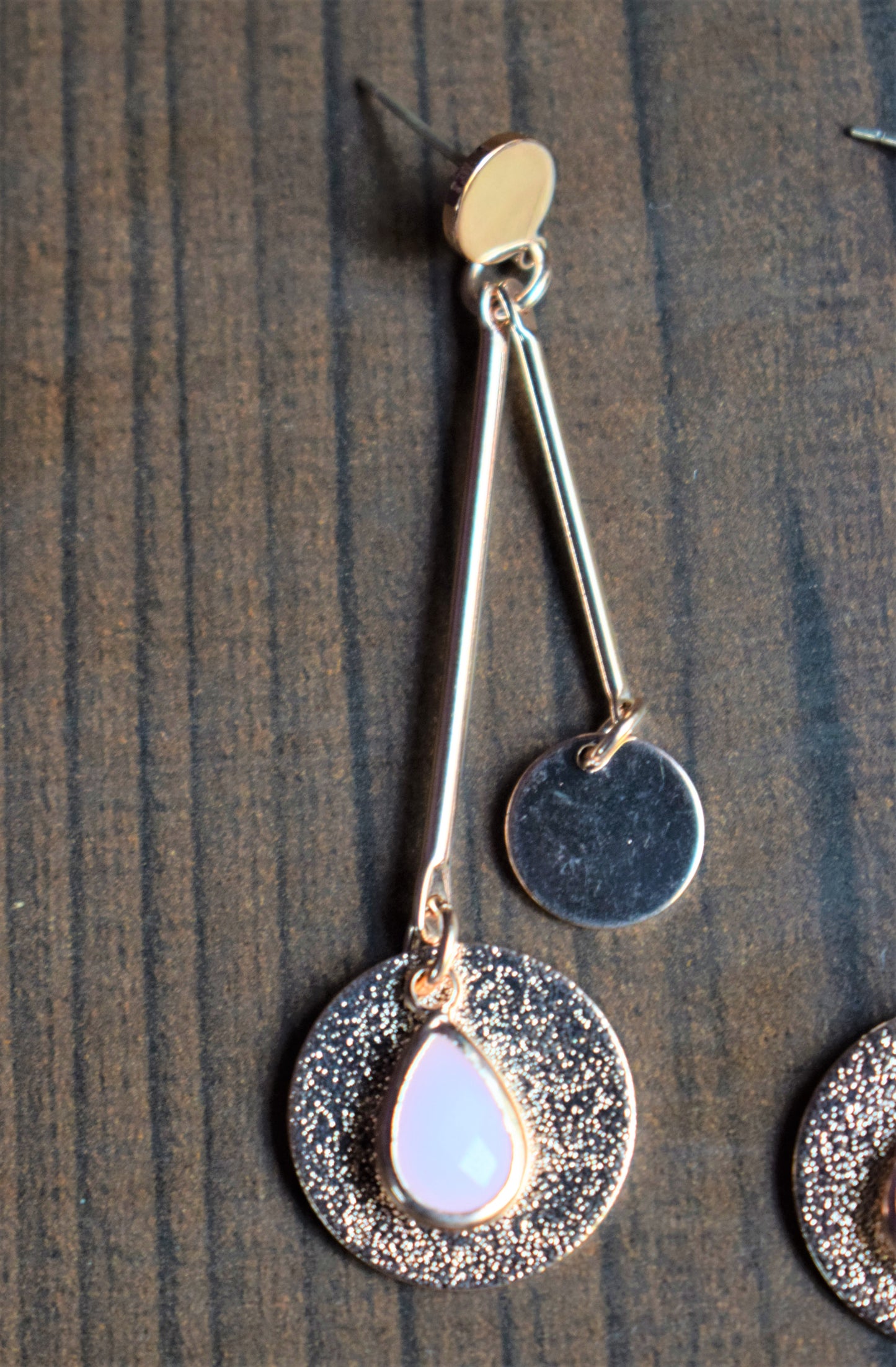 Gemstone Dangle Drop Hammered Earring - GlitterGleam