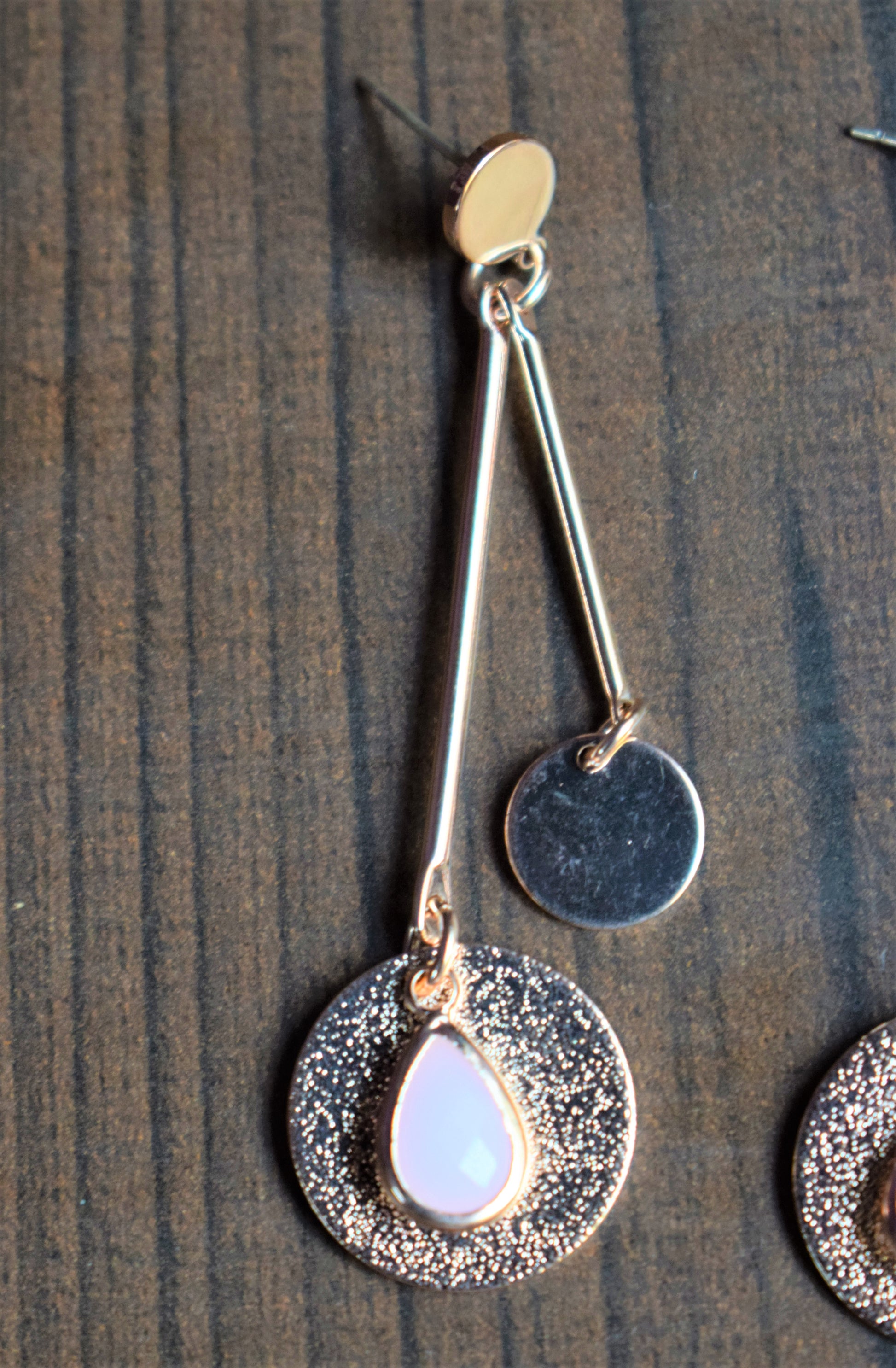 Gemstone Dangle Drop Hammered Earring - GlitterGleam