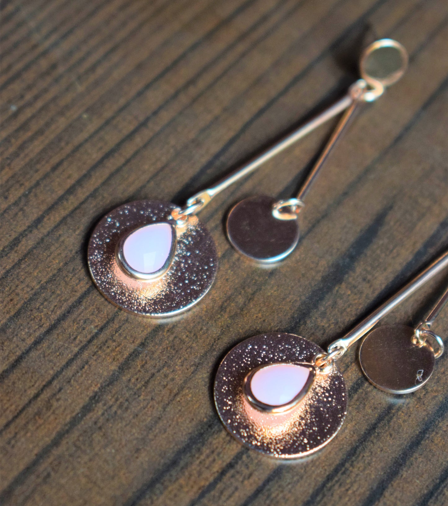 Gemstone Dangle Drop Hammered Earring - GlitterGleam