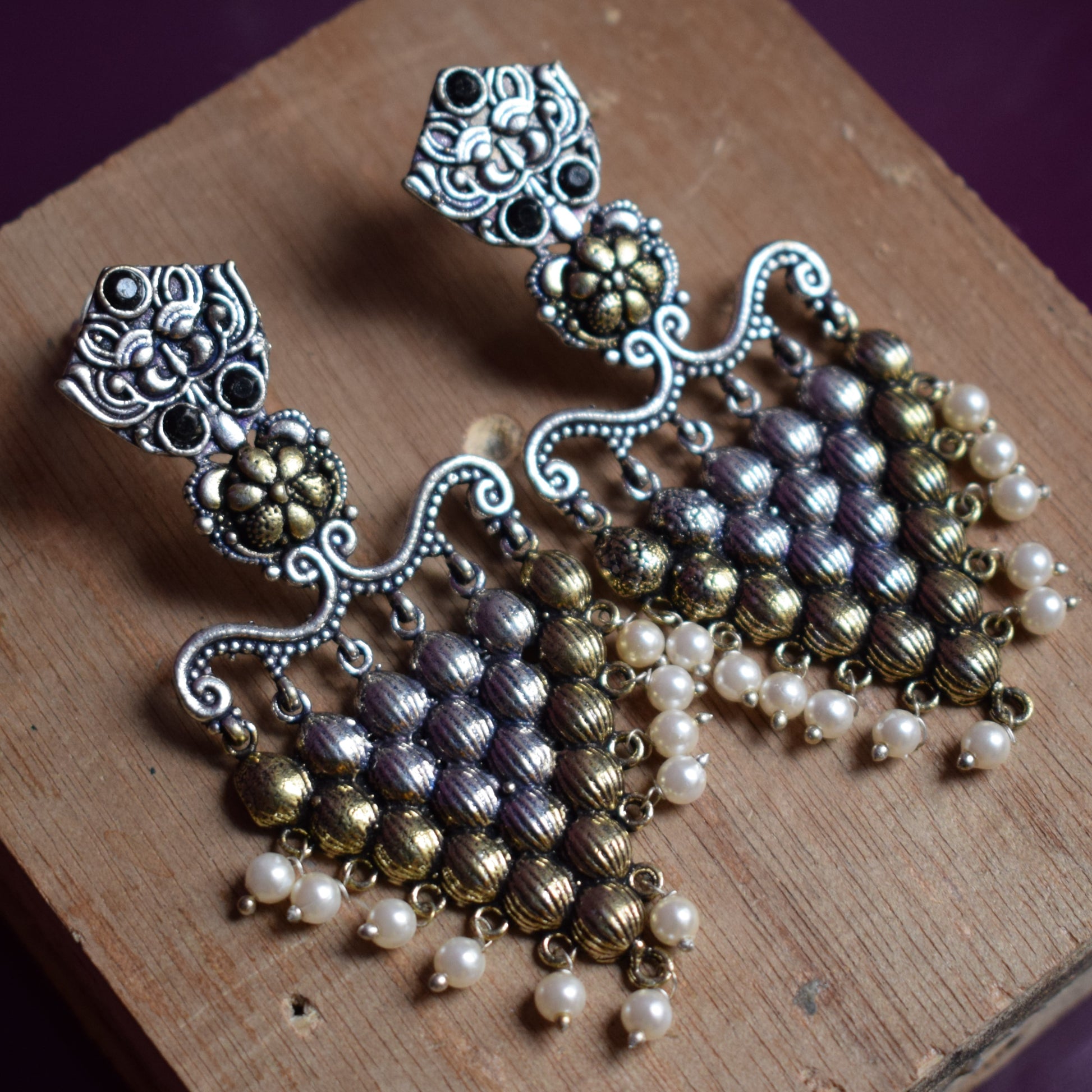 Traditional German Silver Antique Motif Earrings - GlitterGleam