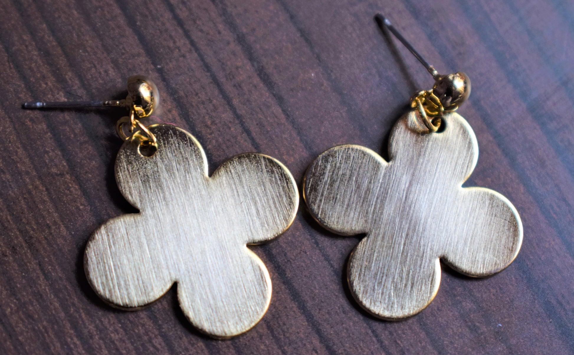 Dainty Floral Earrings - GlitterGleam