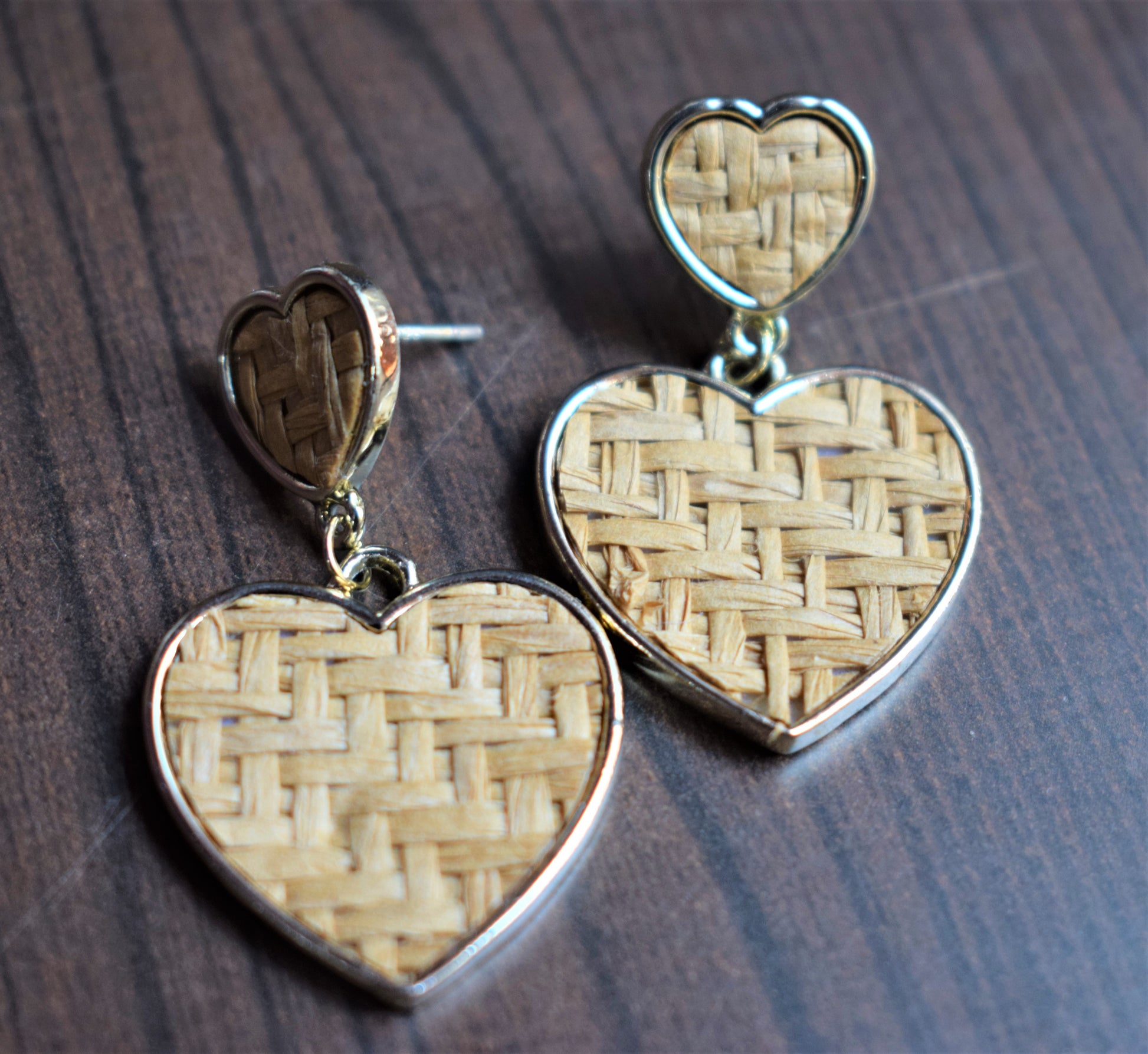 Wooden Weave Heart Earrings - GlitterGleam