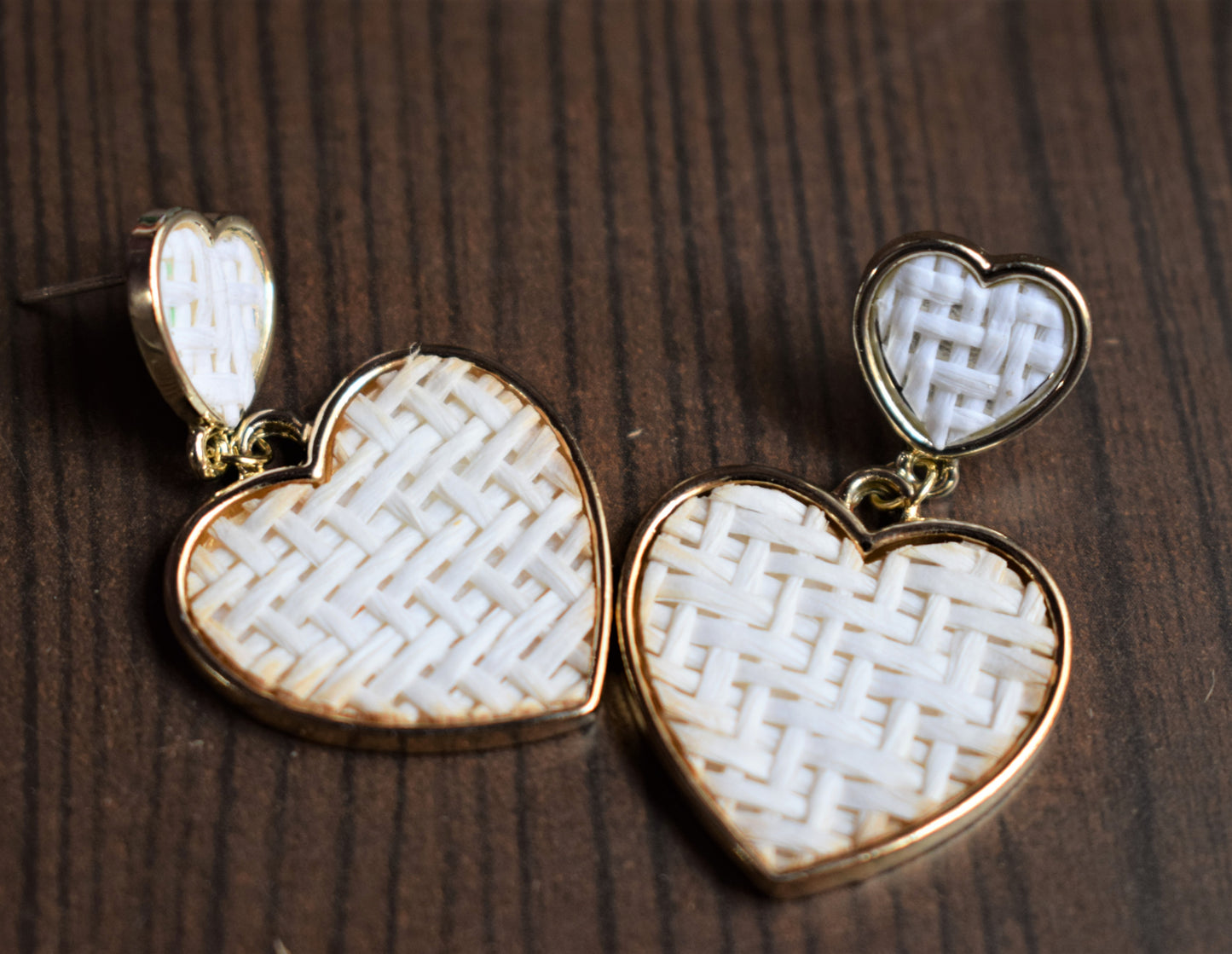 Wooden Weave Heart Earrings - GlitterGleam