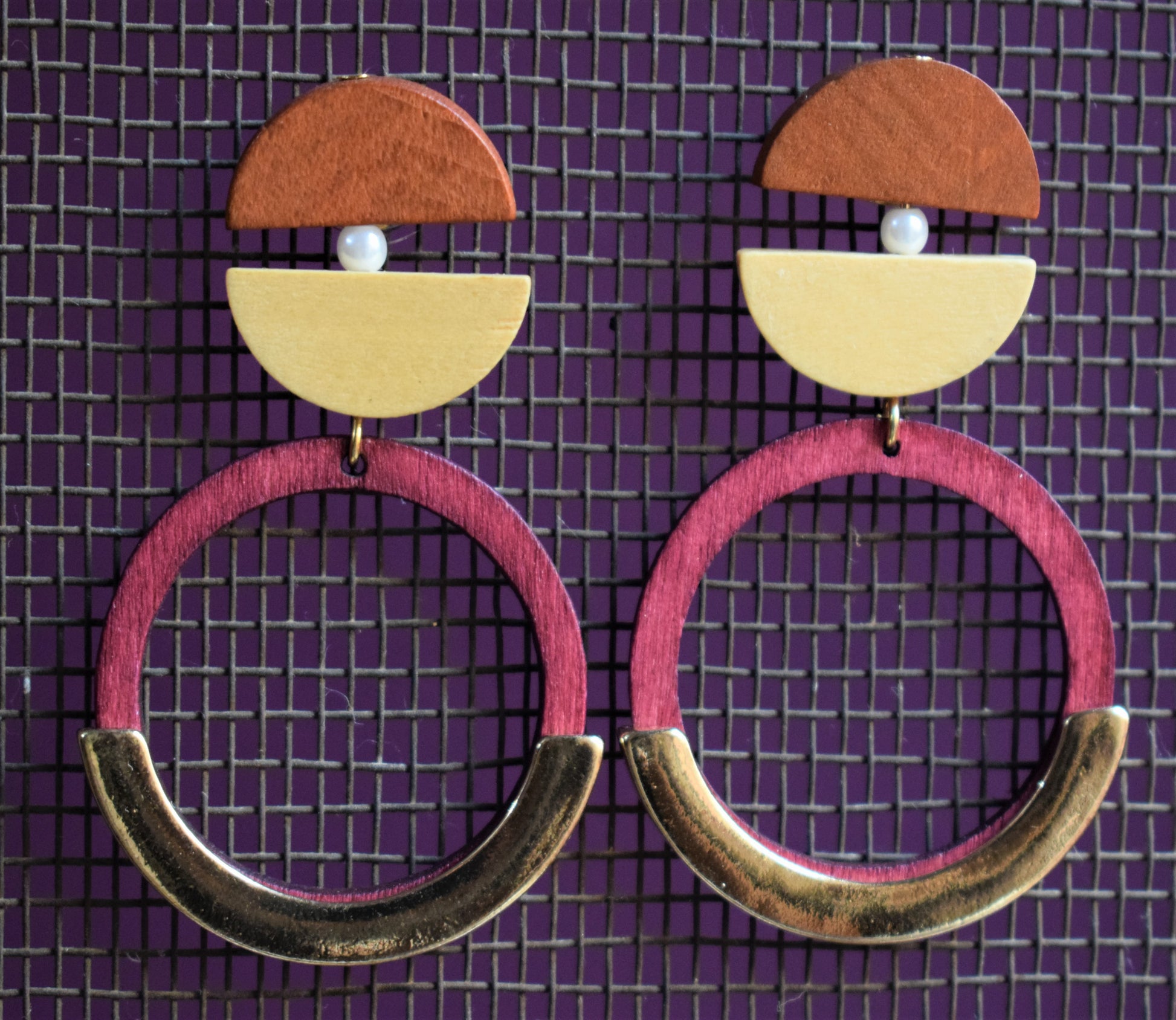 Wooden Circular Dangle Drop Earrings - GlitterGleam