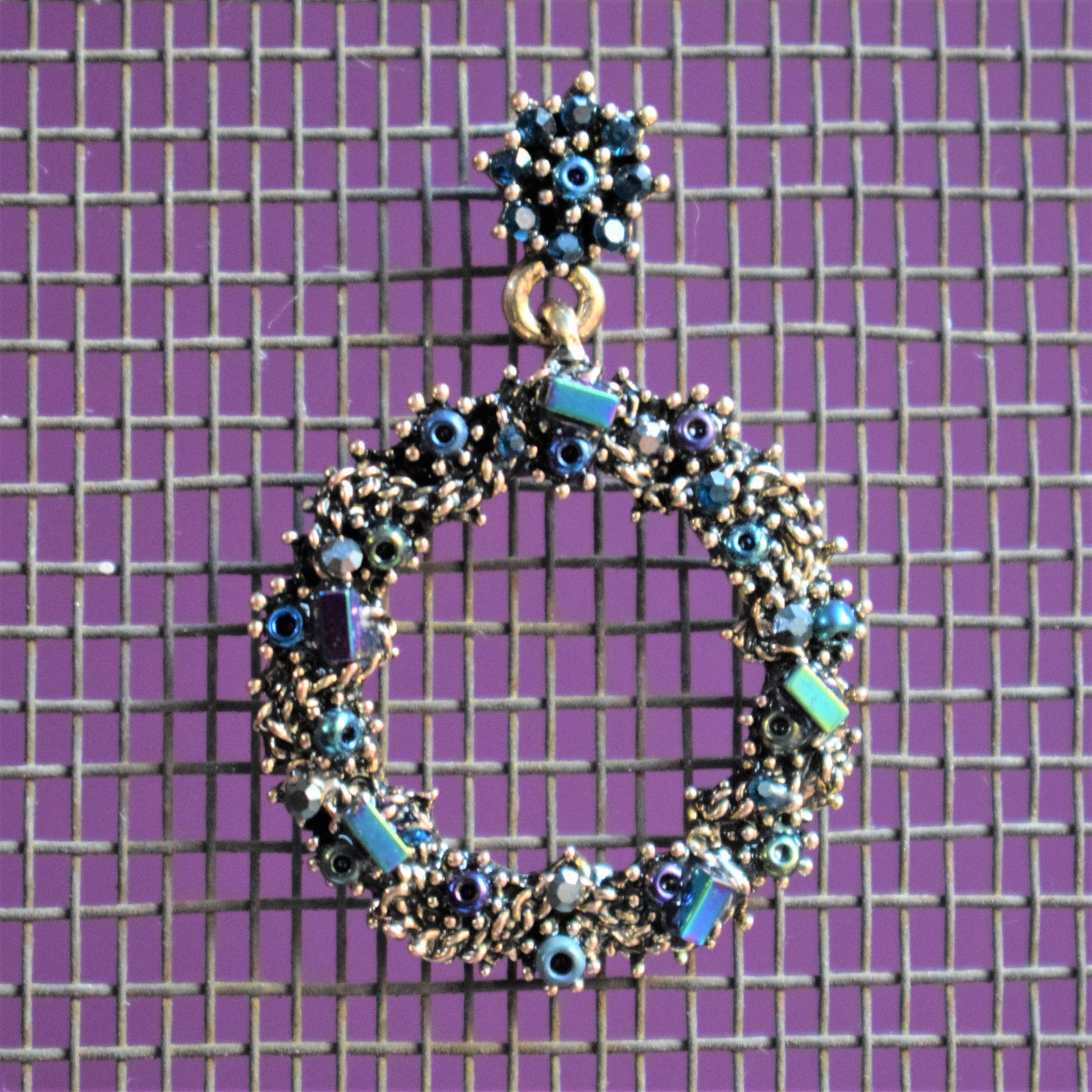 Sequin Coil Antique Earring - GlitterGleam