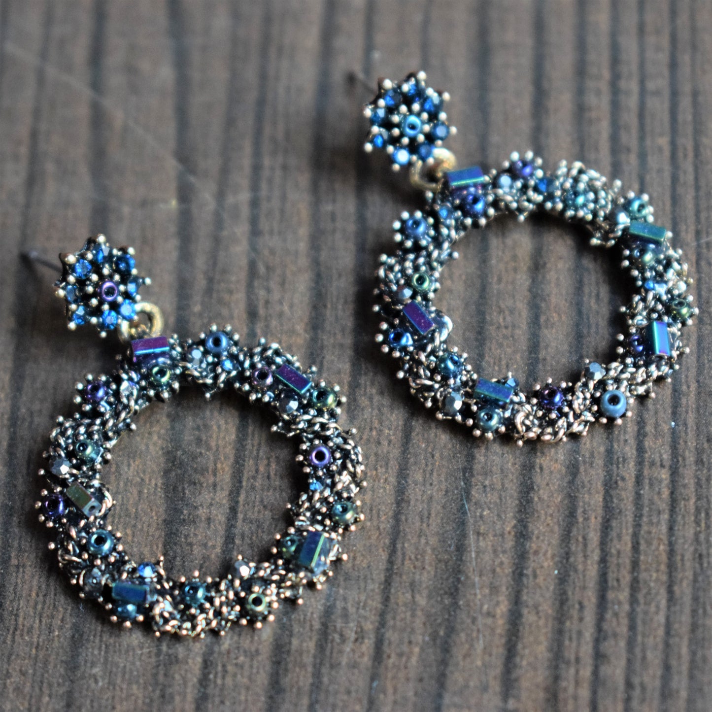 Sequin Coil Antique Earring - GlitterGleam