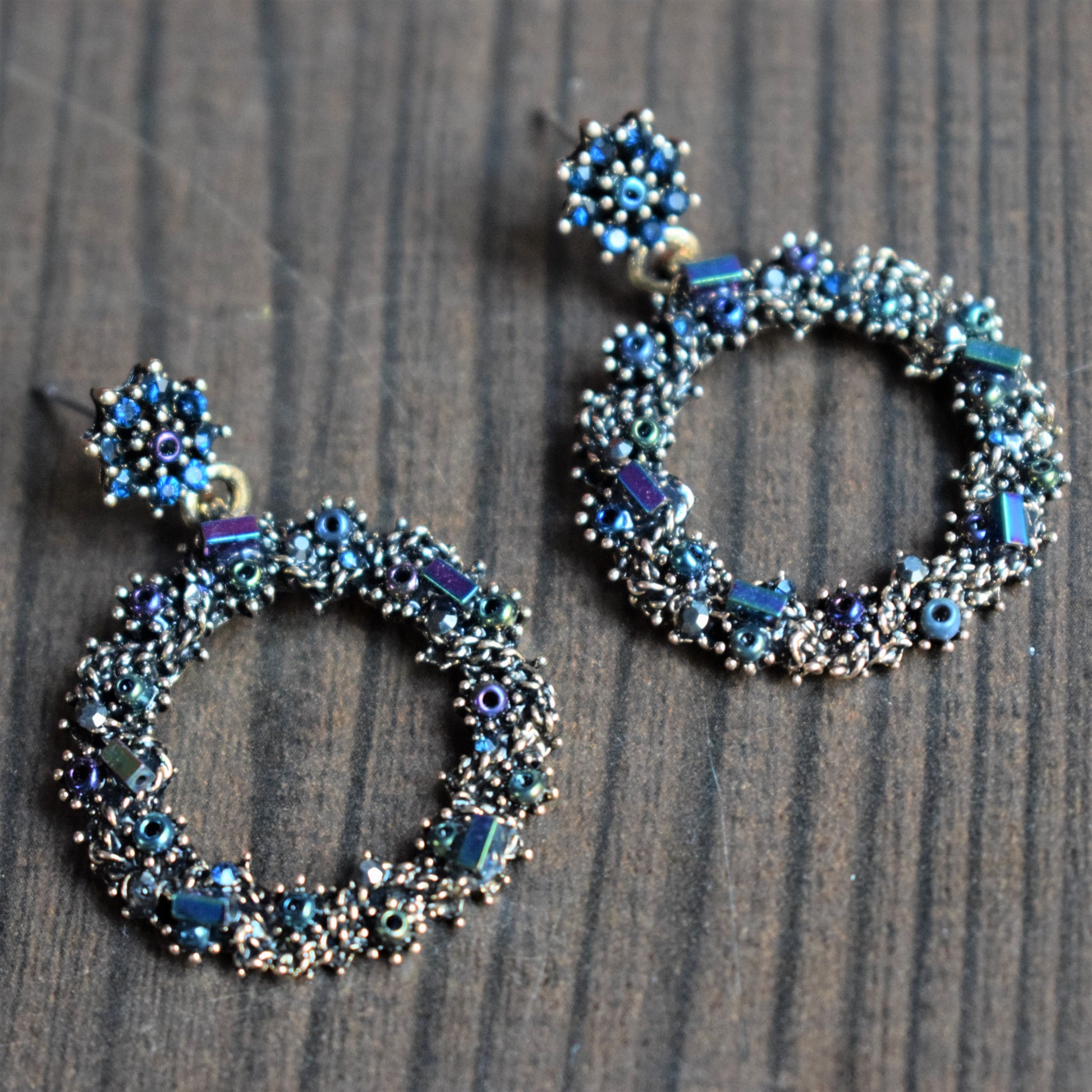 Sequin Coil Antique Earring - GlitterGleam