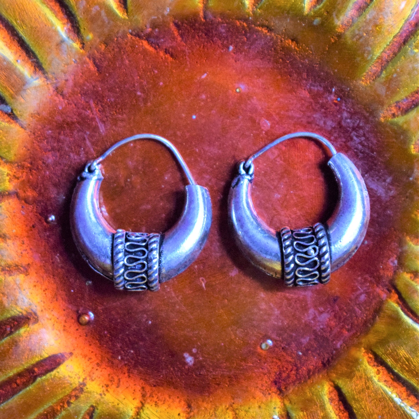 German Silver Tribal Stripe and Coil Kundal Earrings - GlitterGleam