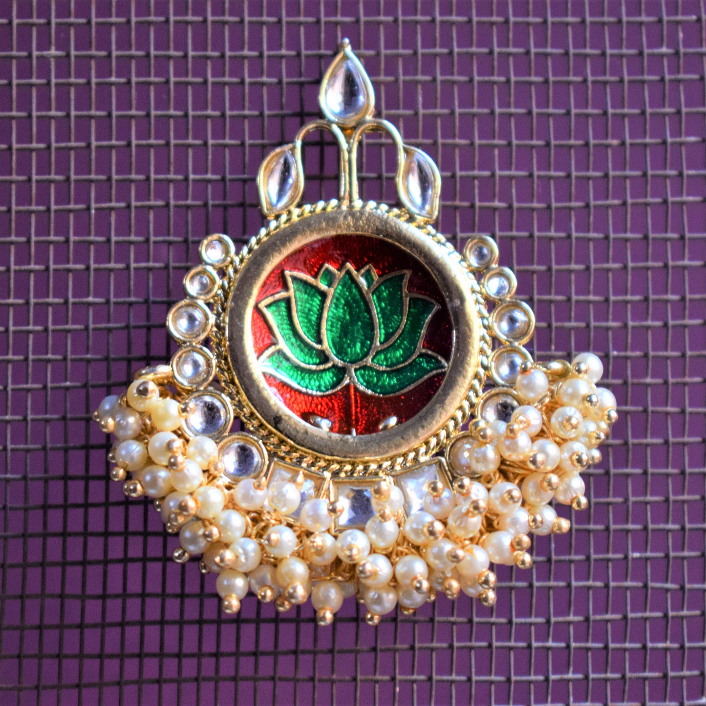 Lotus Kundan Pearl Stud Earring - GlitterGleam