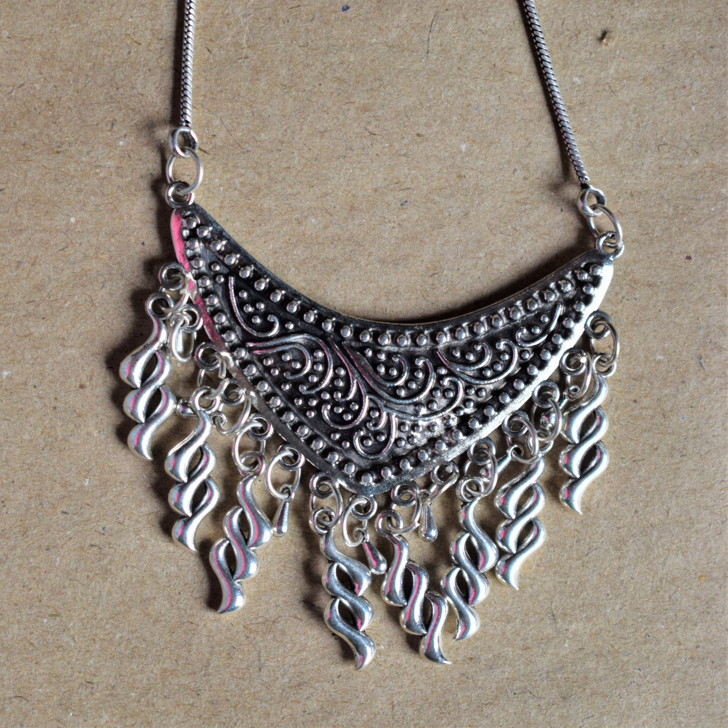 Long Silver String Pendant Necklace - GlitterGleam