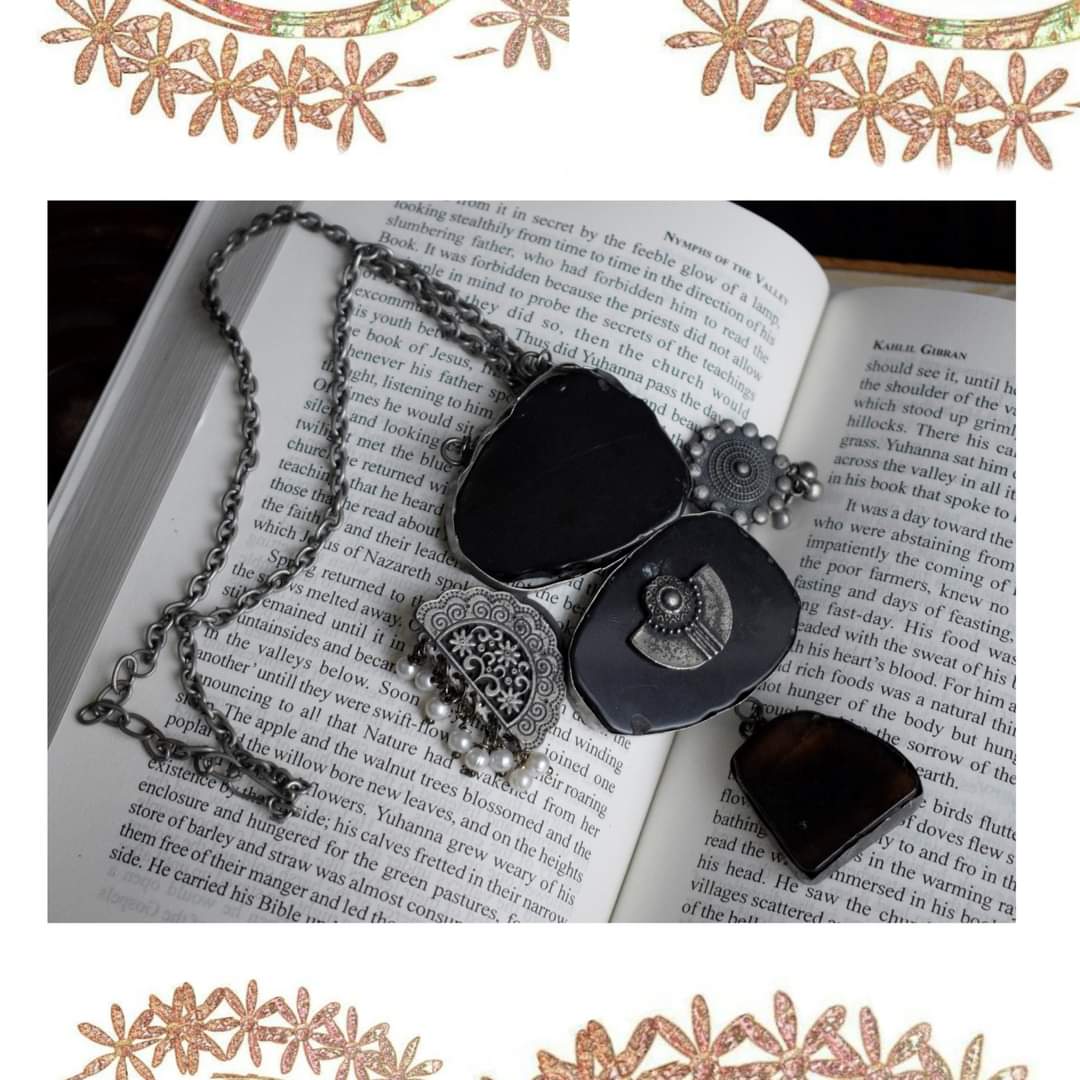 Bohomania Stone Silver Antique Pendant Necklace
