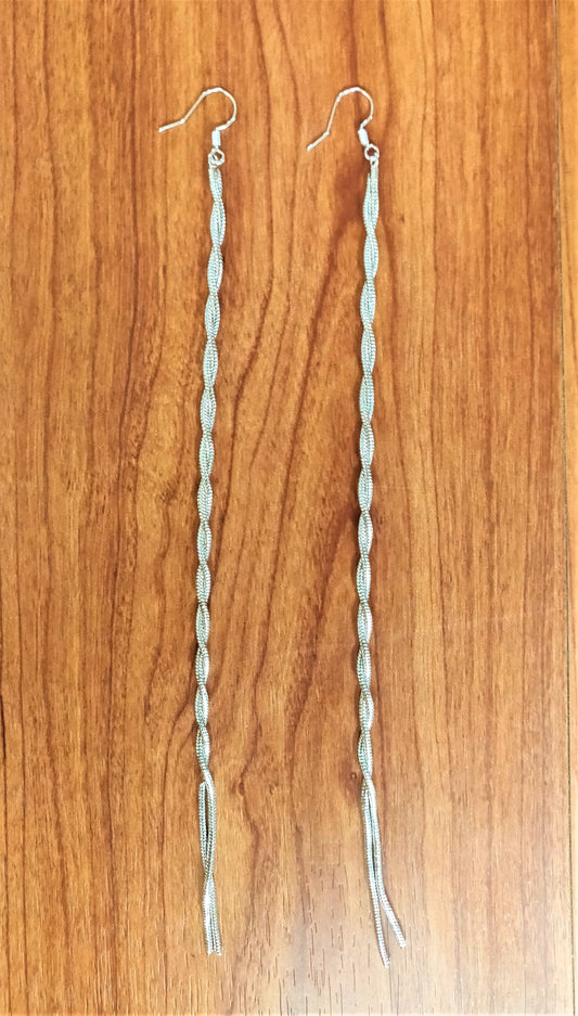 Twisted Tassel Earring - GlitterGleam