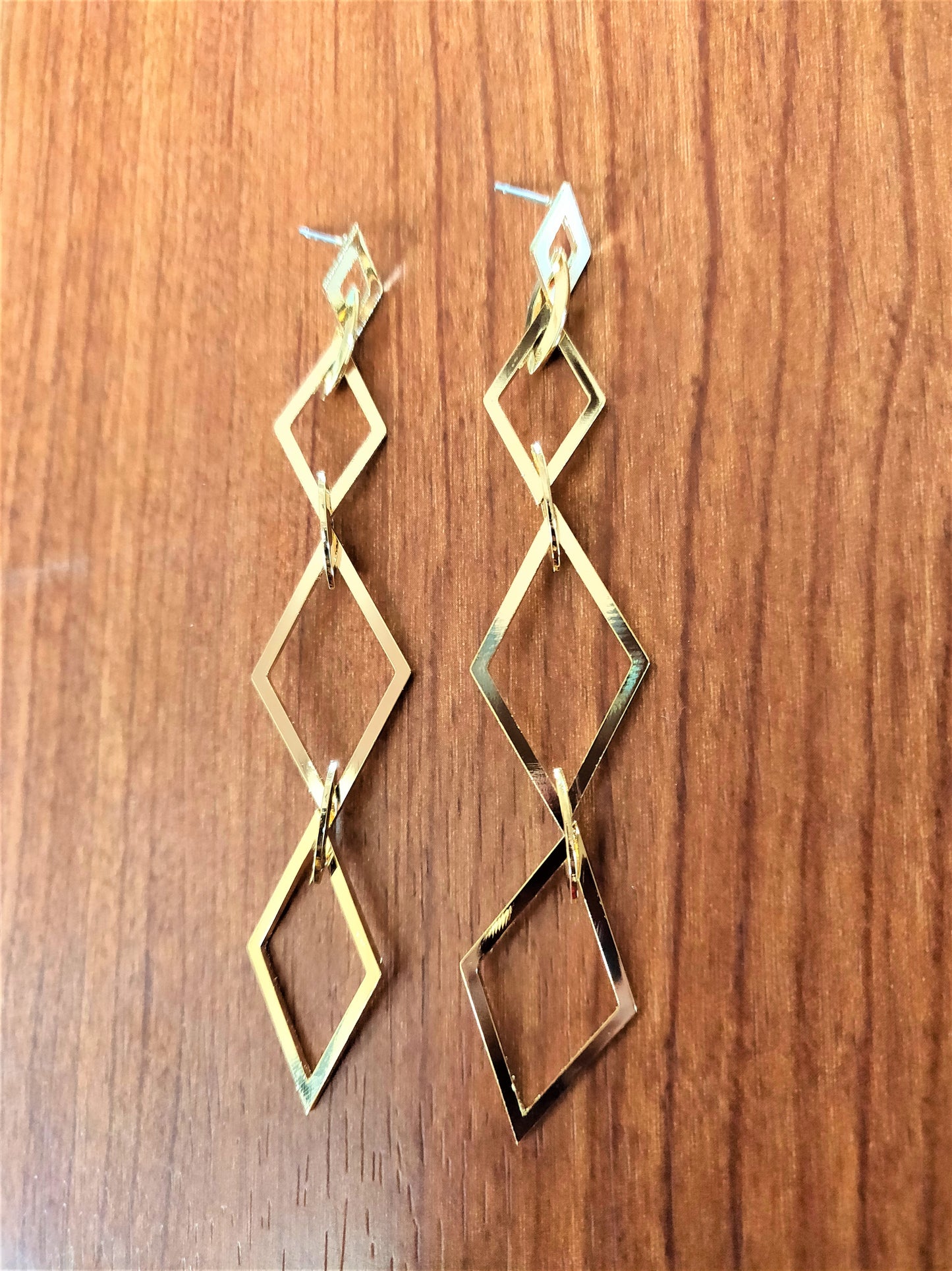 Polygonal Statement Earring - GlitterGleam