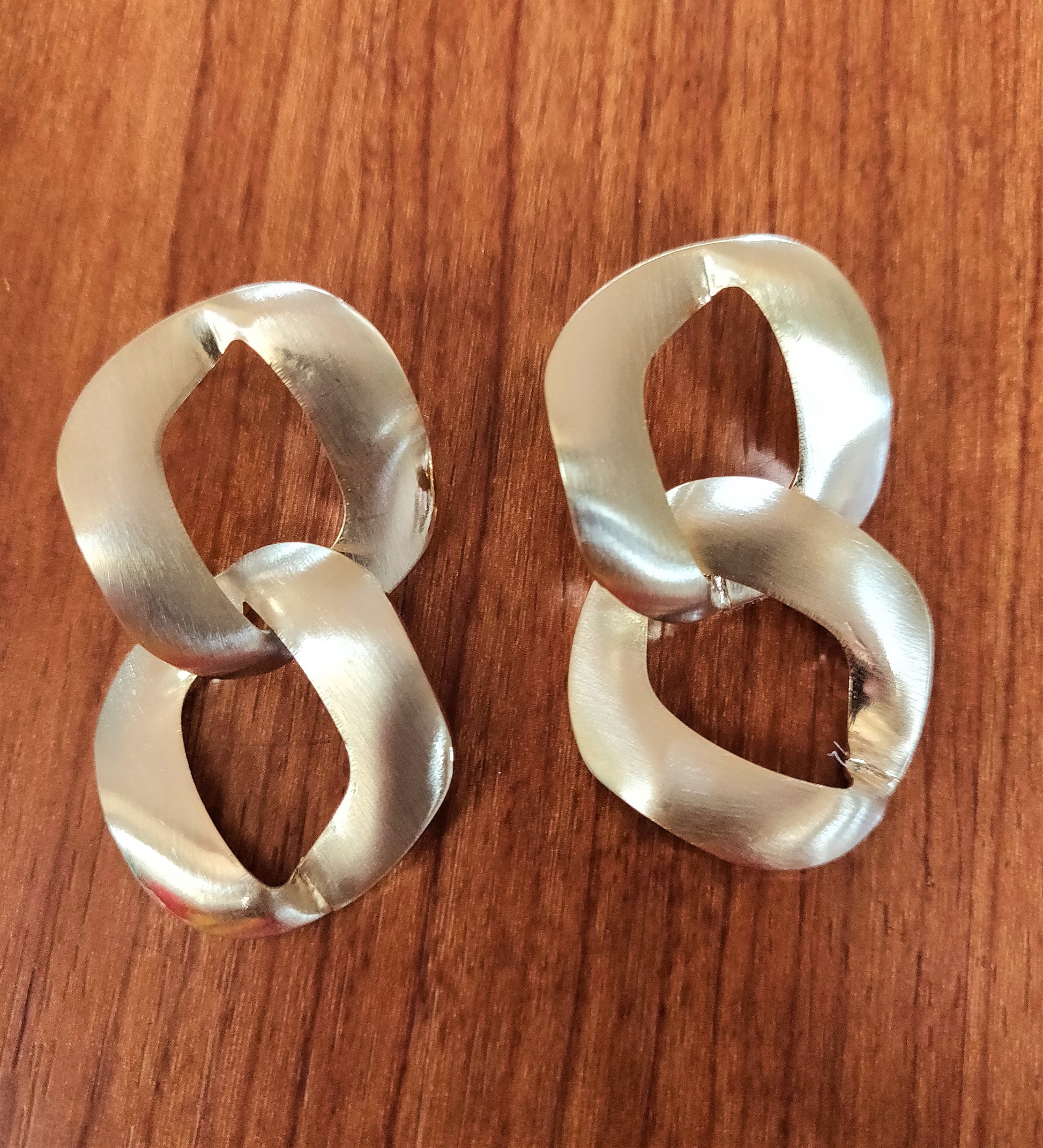 Layered Hammered Tangled Earrings - GlitterGleam