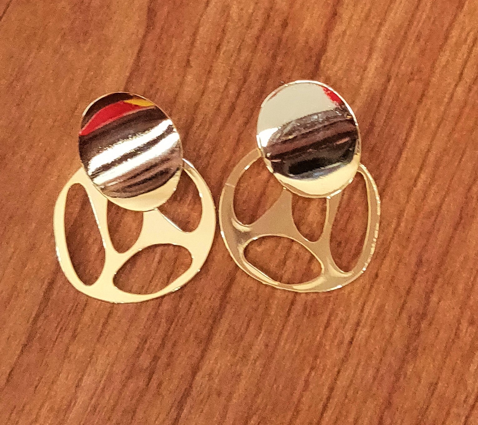 Golden Asymmetric Stud Earring - GlitterGleam