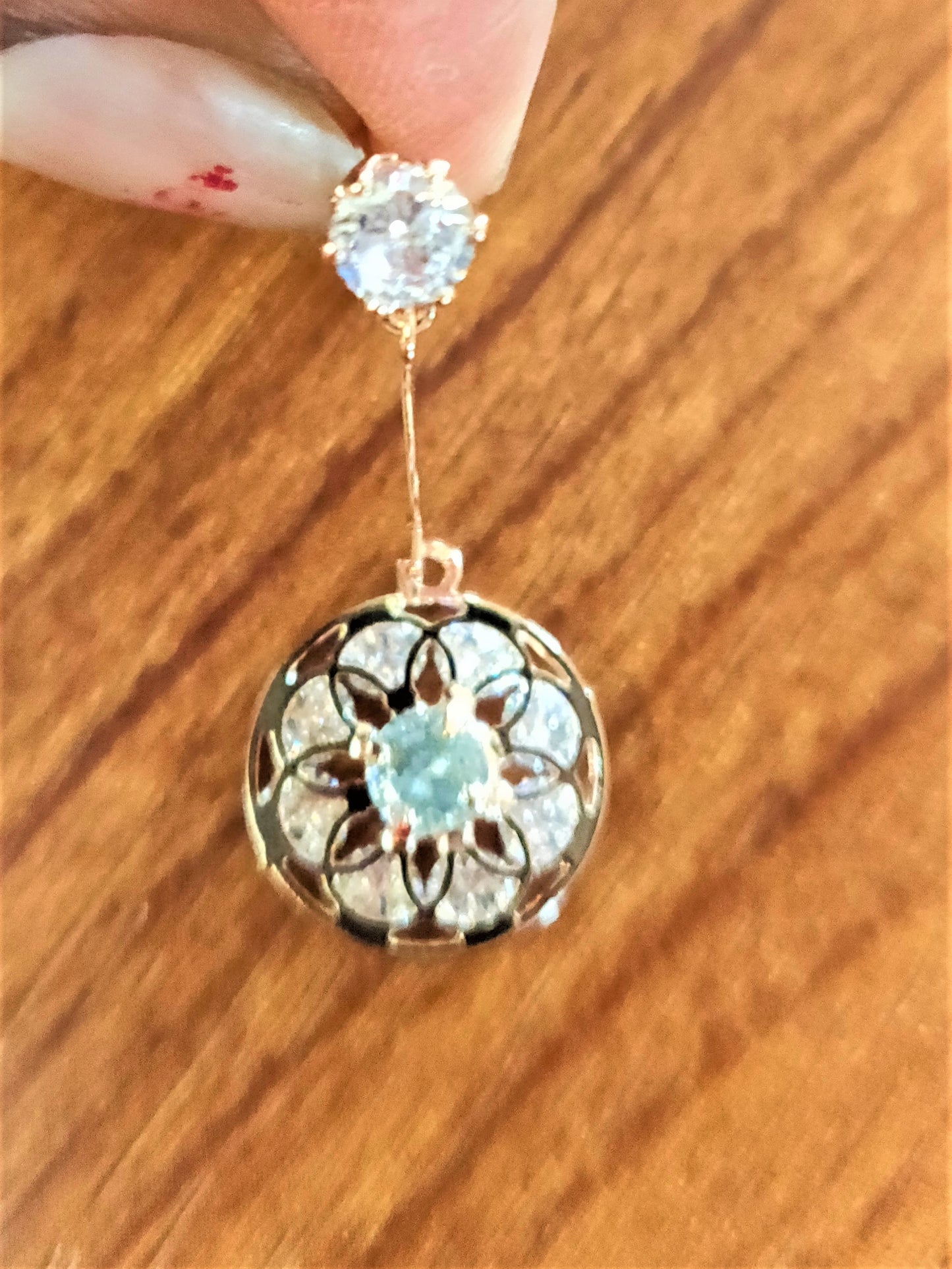 Floral AD Earring - GlitterGleam