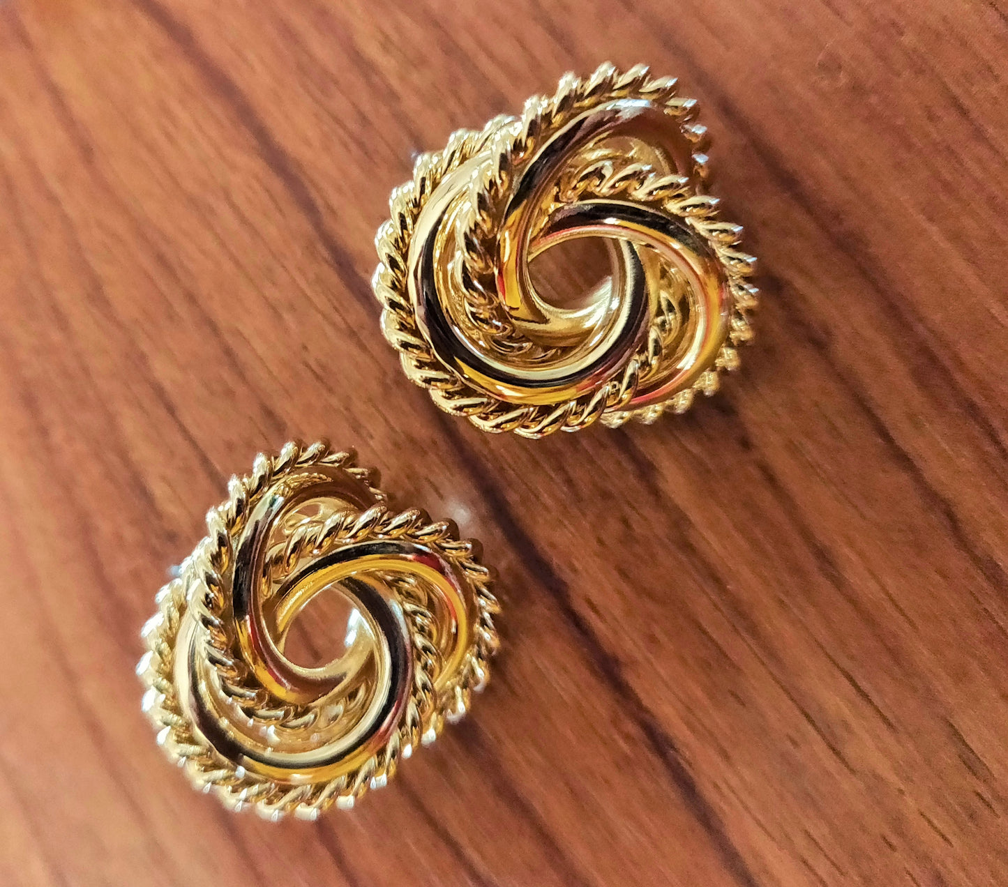 Twisted Loop Earrings - GlitterGleam