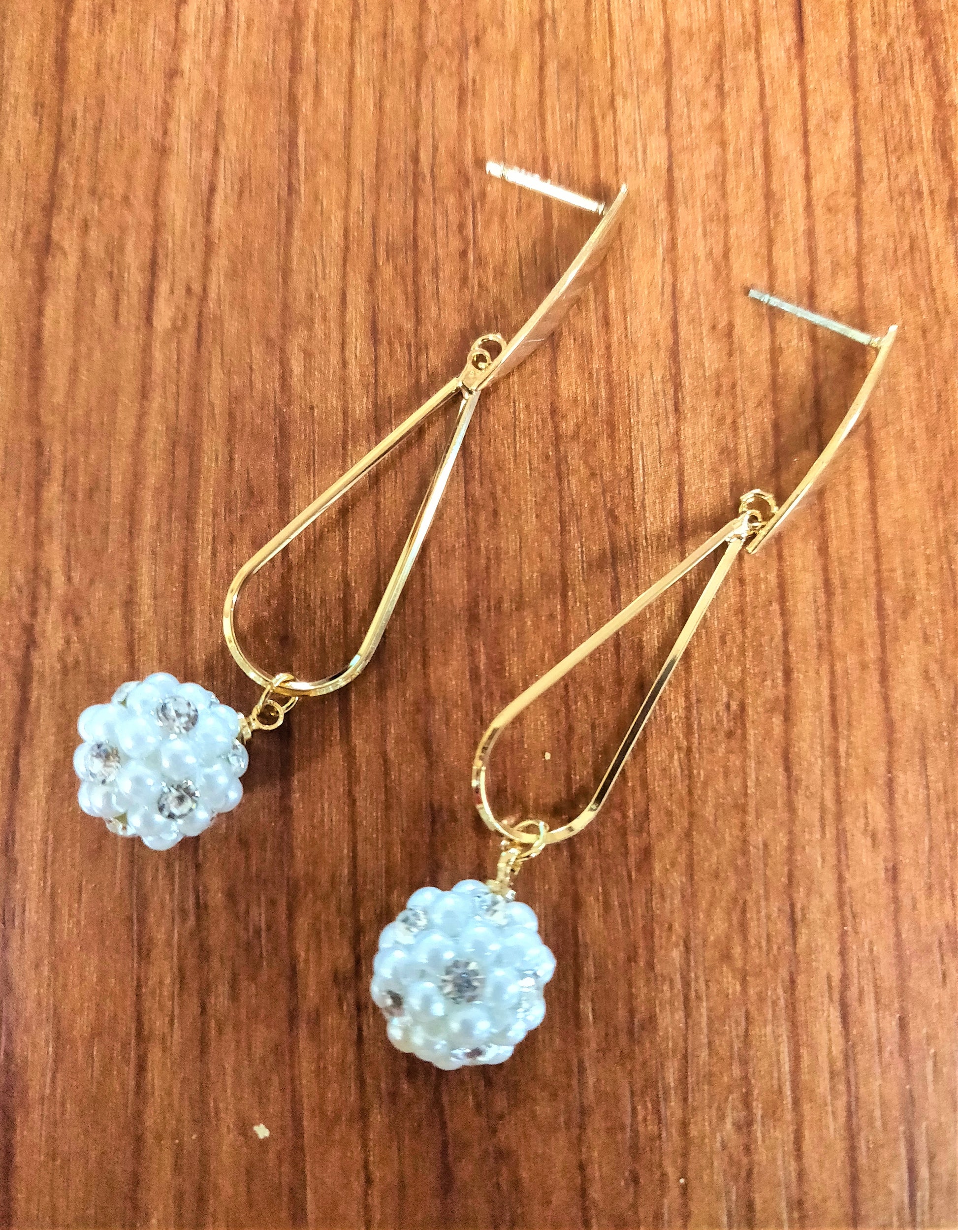 Pearl Ball Dangle Drop Earring - GlitterGleam