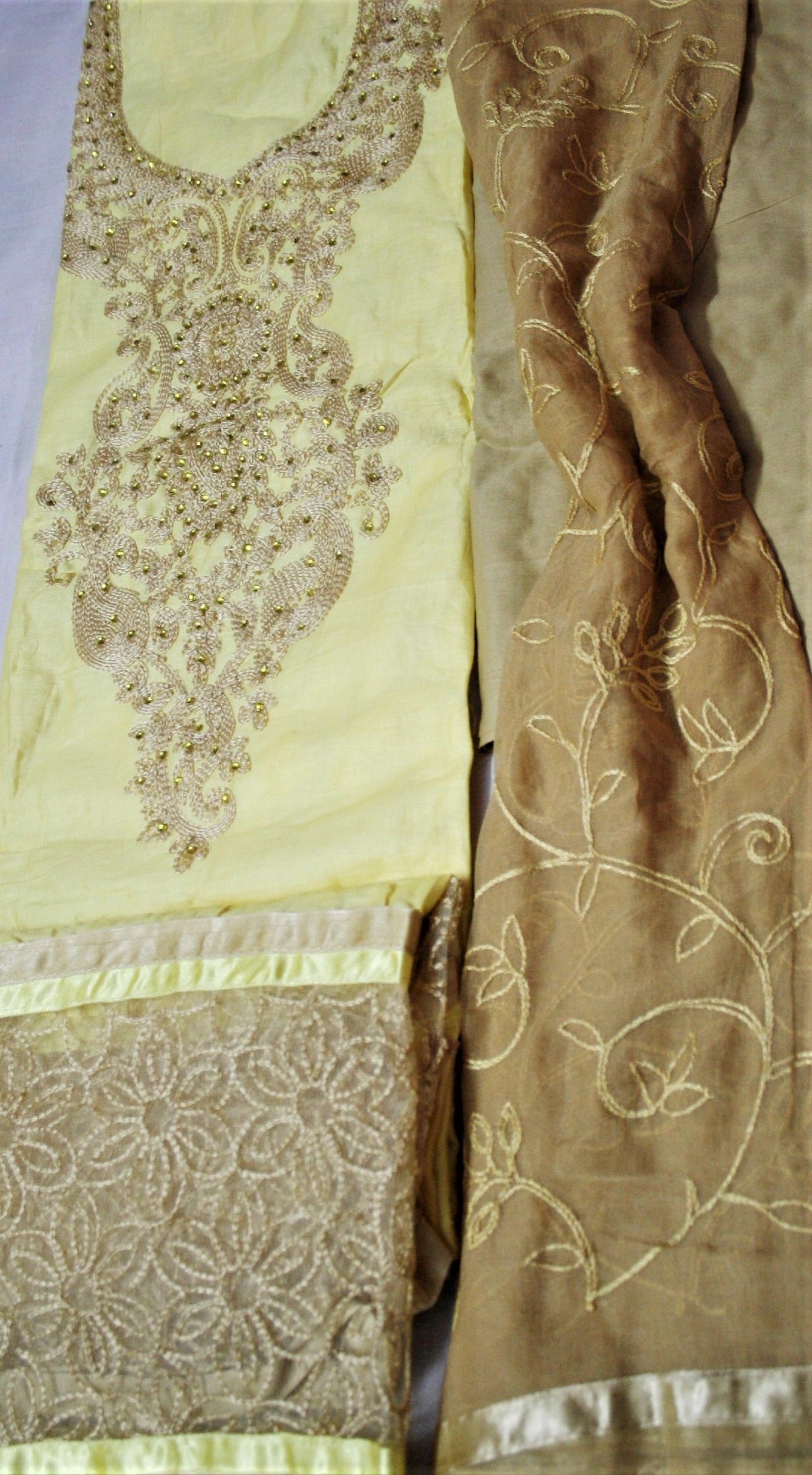 Womens' Heavy Resham Embroidery And Net Design Cotton Silk Salwar Suit - GlitterGleam