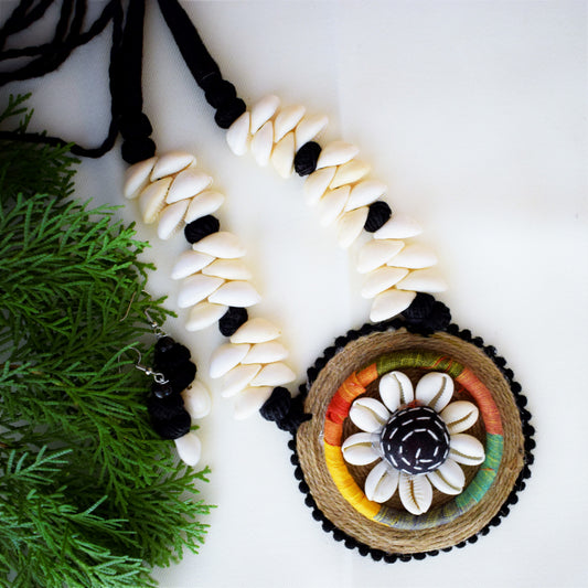 Sea Shell Flower Pendant Fabric Necklace Set