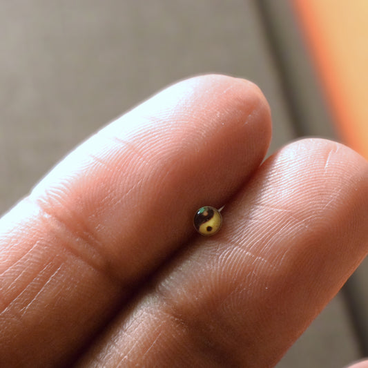 Mini Stud Nose Pin