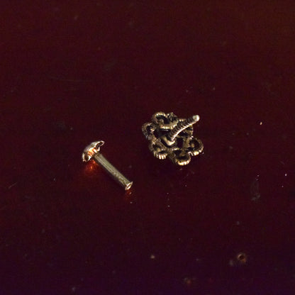 Asparagus Flower Nose Pin