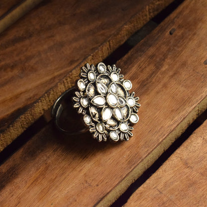 Silver Oxidised Mirror Floral Scallop Finger Ring
