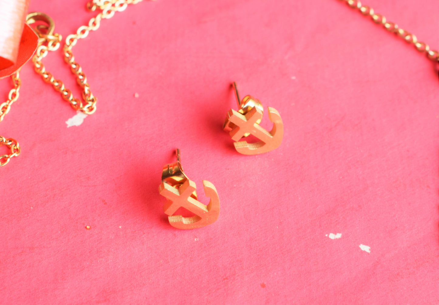 Golden Anchor Dainty Layered Necklace Set