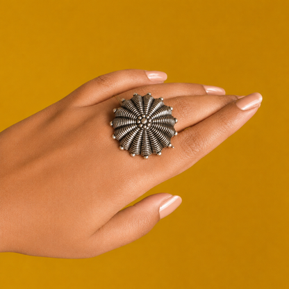 Large German Silver Oxidized Gerbera Finger Ring