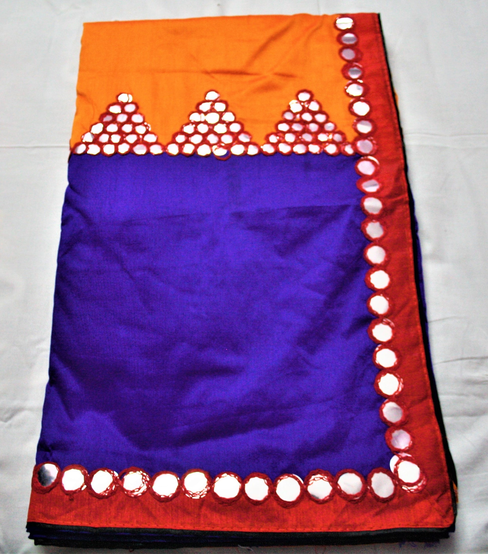 Miror Work Style Cotton Silk Saree with Red Border and Blouse - GlitterGleam