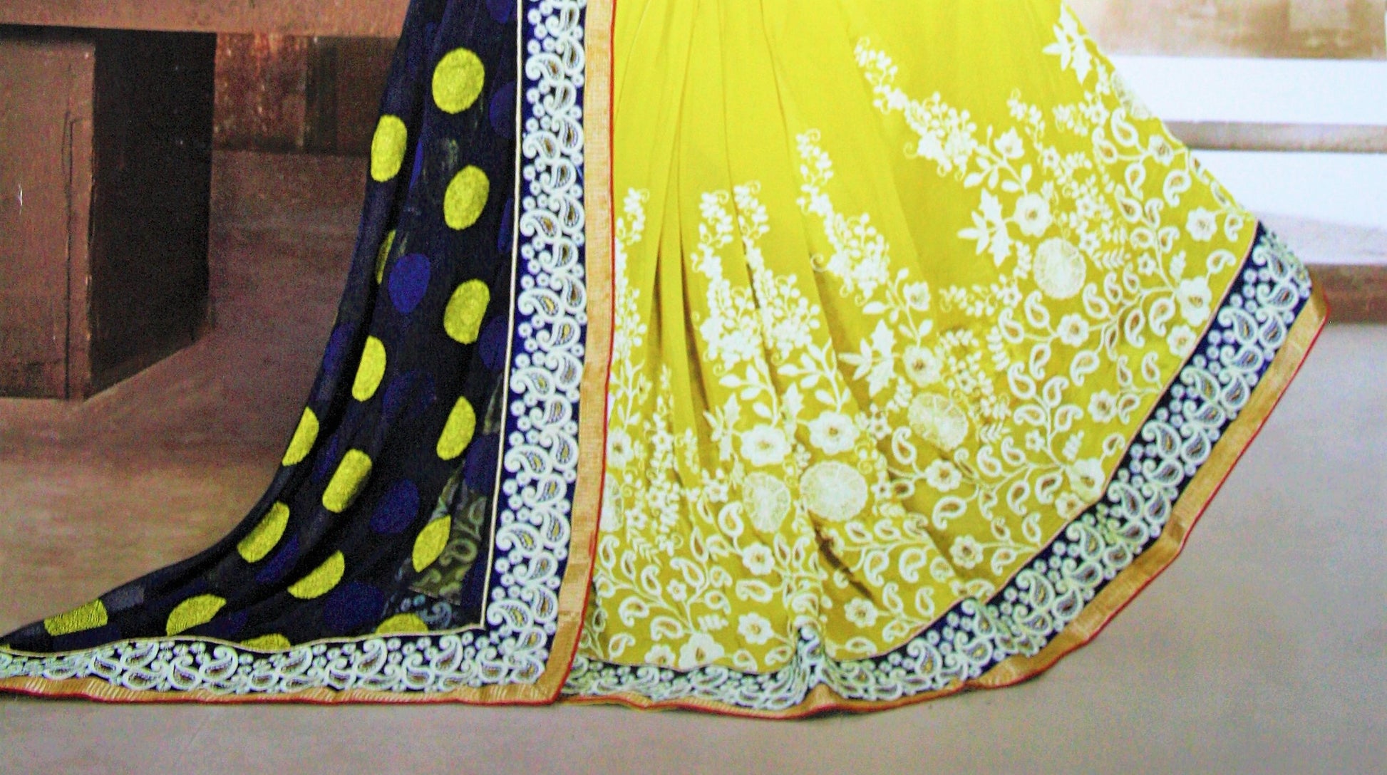 Designer Half Half Brocade Aachaal Embroidery Saree - GlitterGleam