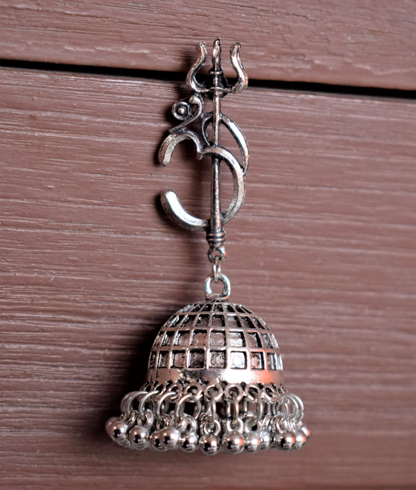 German Silver 'ॐ' Trishul Scripted Cage Jhumka