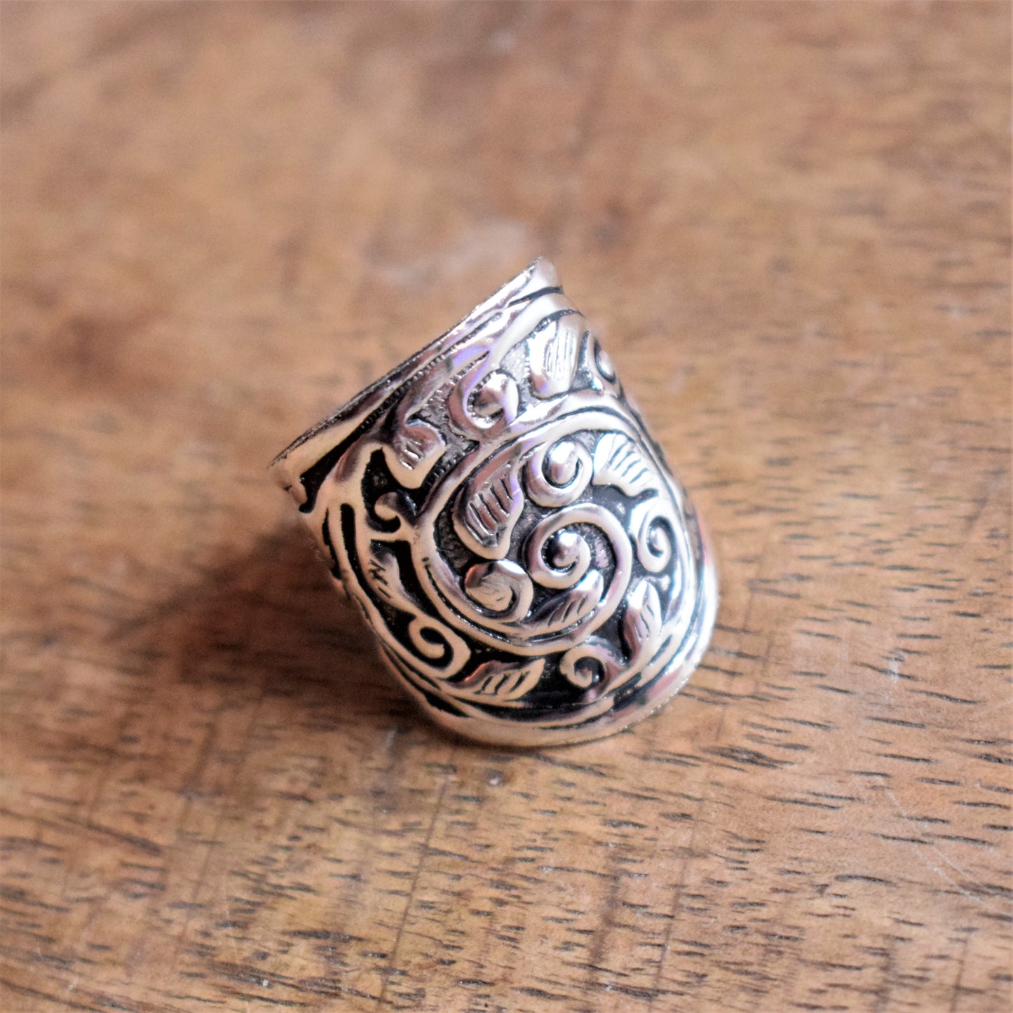 German Silver Carved Thumb Ring