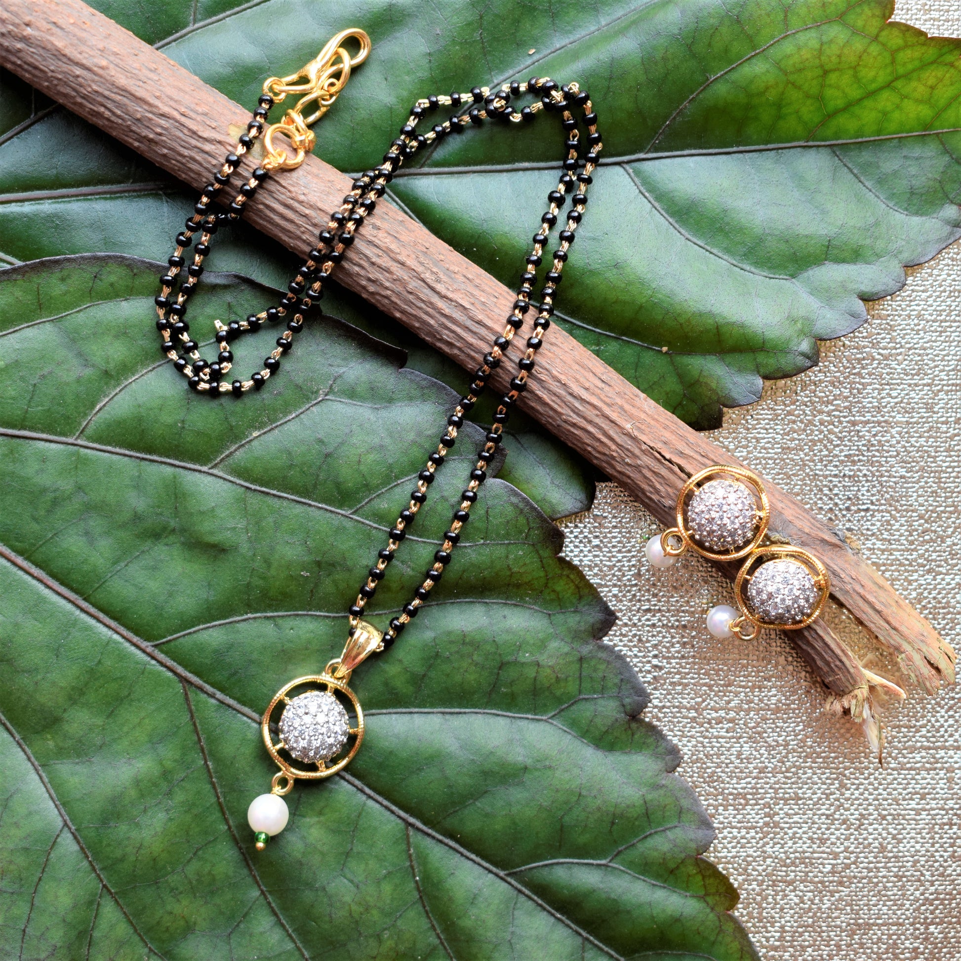 AD Crystal Ring Pearl Pendant Mangalsutra with Earrings