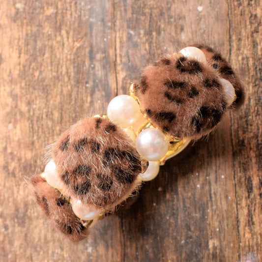 Animal Print Fur Bracelet with Pearl