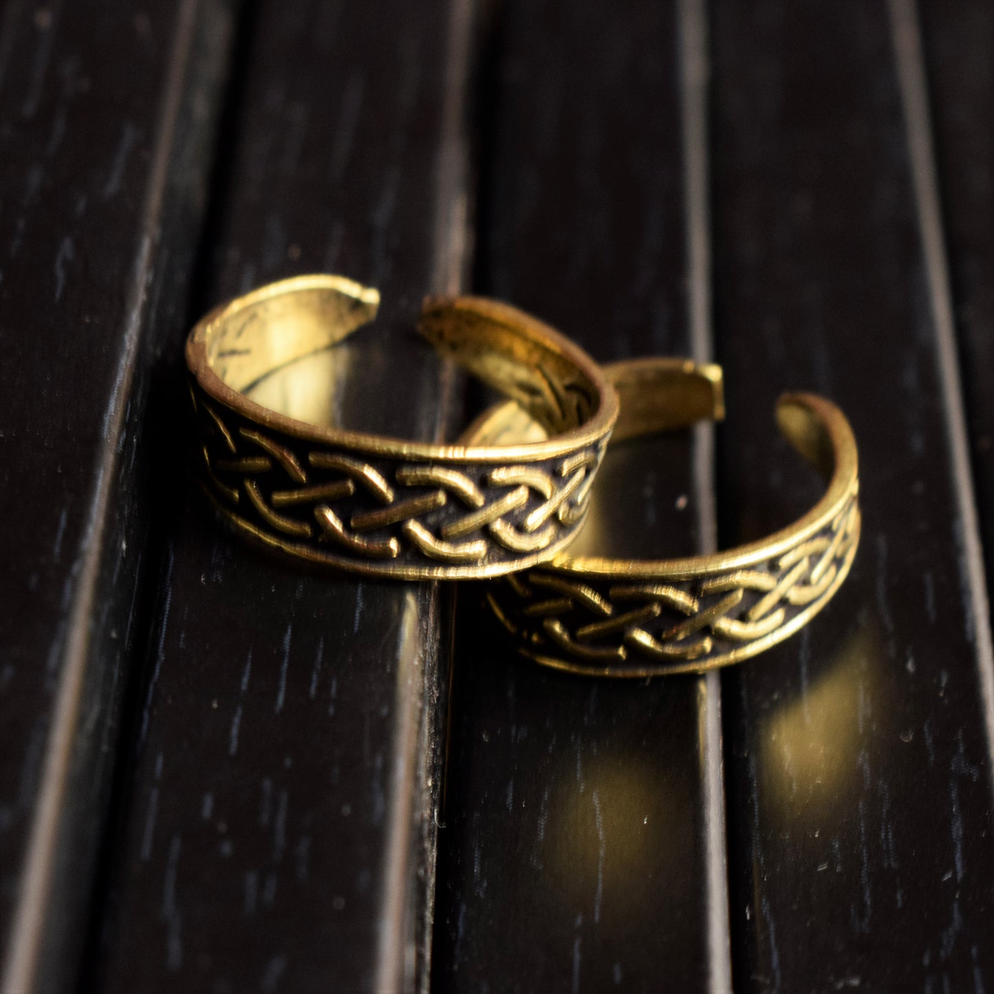 Golden Oxidized Tribal Chain Brass Toe Ring