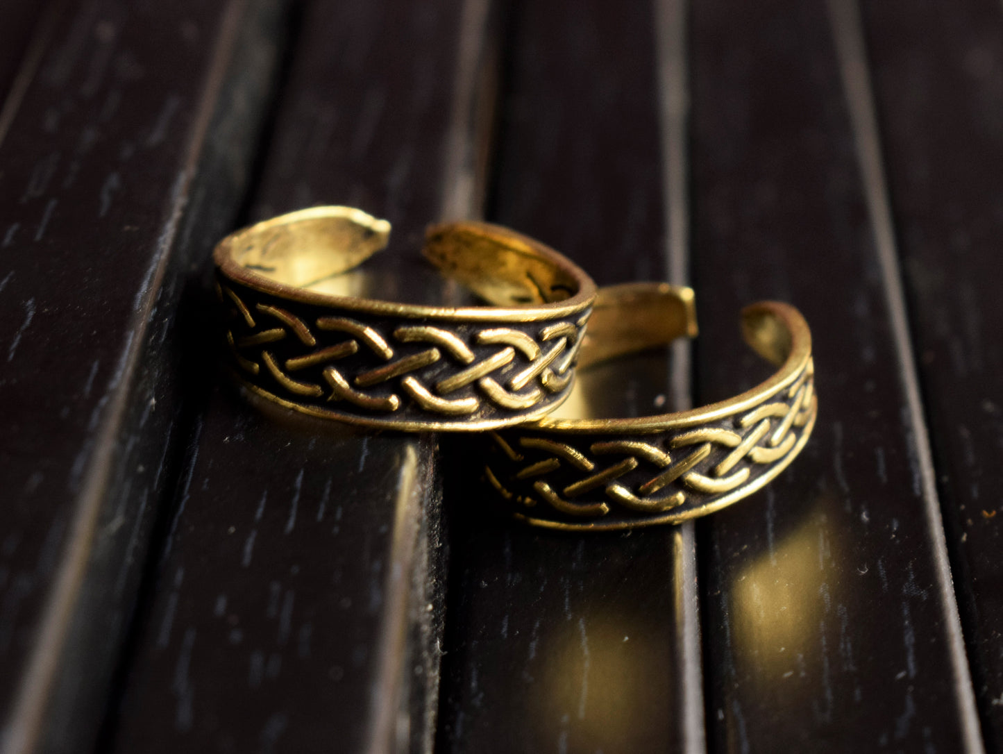 Golden Oxidized Tribal Chain Brass Toe Ring